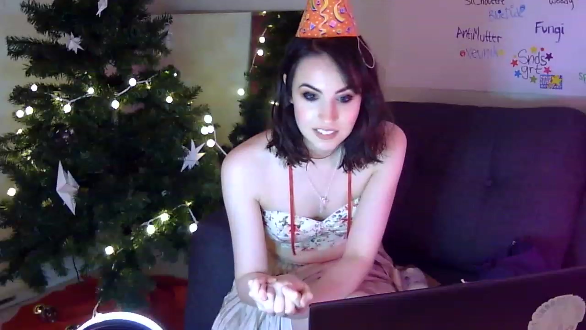 Gallery image thumbnail from antidreamgirl's myfreecams stream on, 06/15/2023, 10:11 image 17 of 20