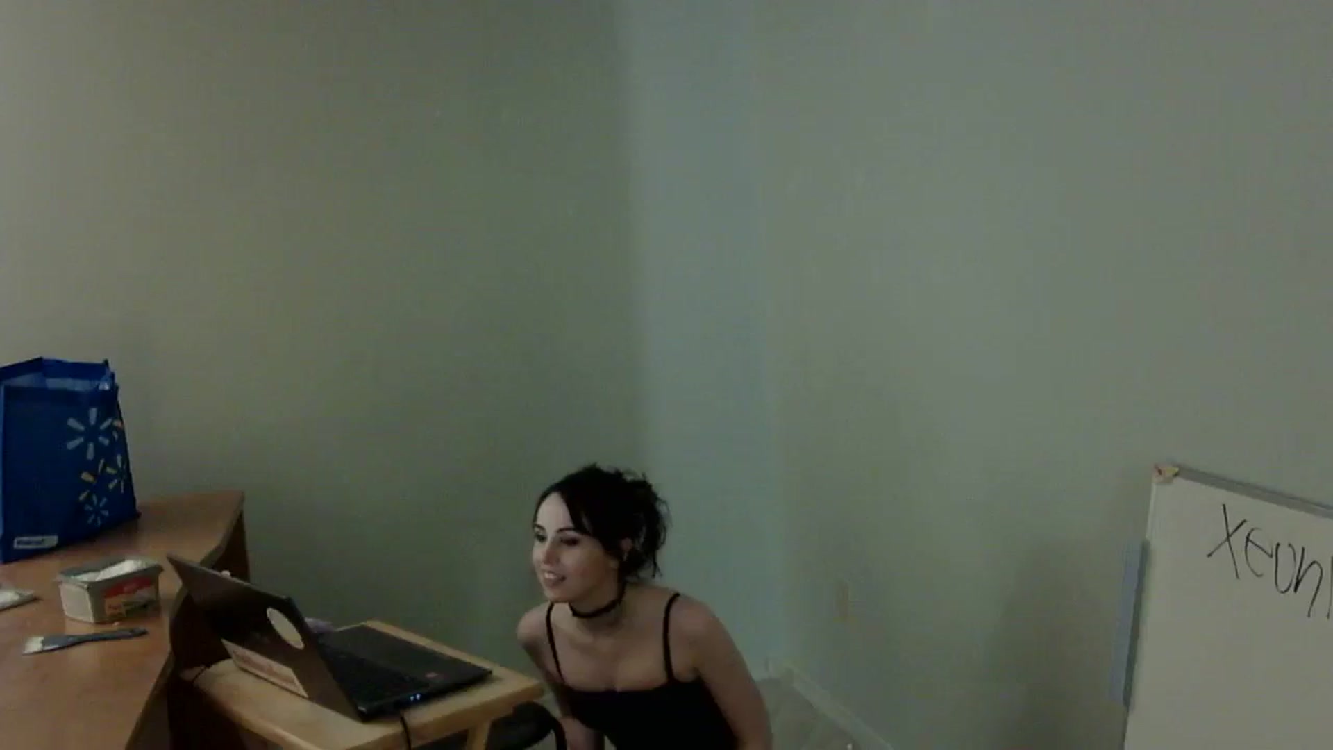 Gallery image thumbnail from antidreamgirl's myfreecams stream on, 08/21/2023, 10:04 image 13 of 20