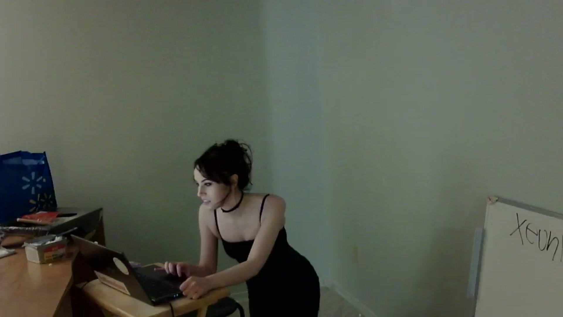 Gallery image thumbnail from antidreamgirl's myfreecams stream on, 08/21/2023, 10:04 image 8 of 20