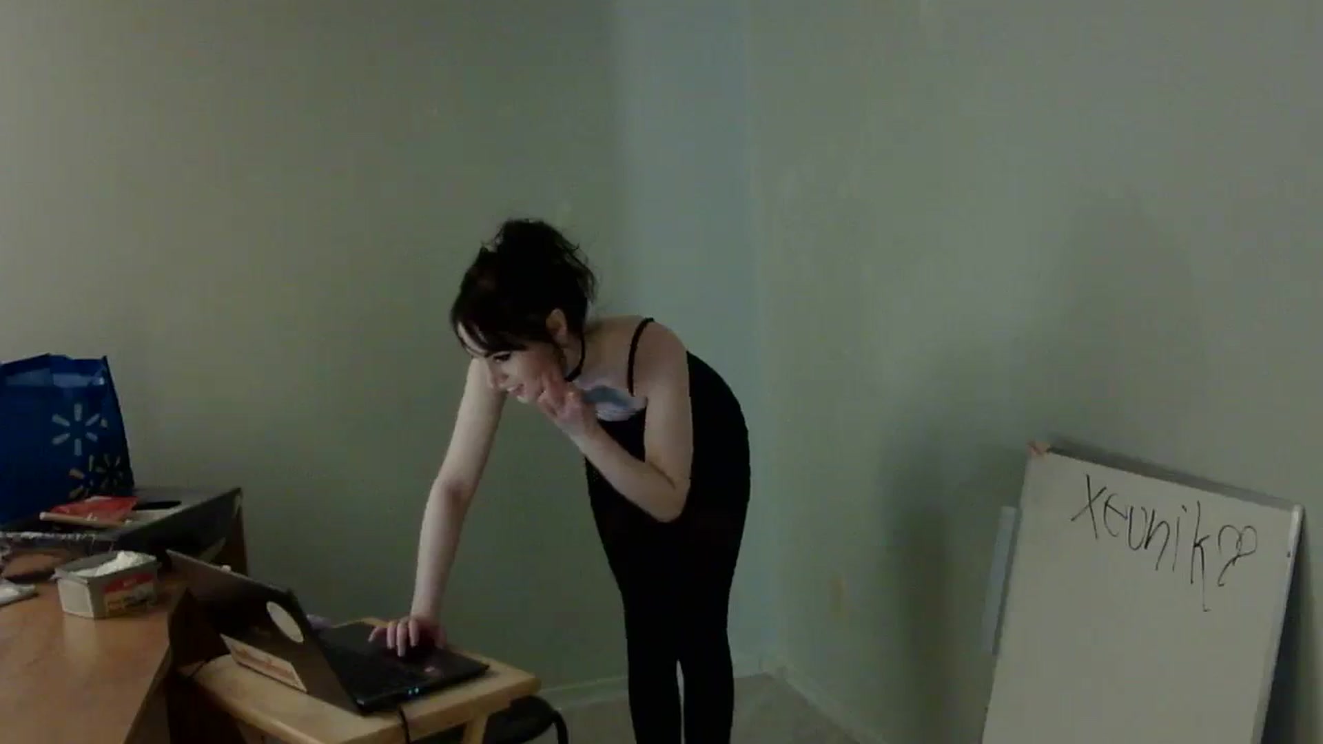 Gallery image thumbnail from antidreamgirl's myfreecams stream on, 08/21/2023, 10:04 image 6 of 20