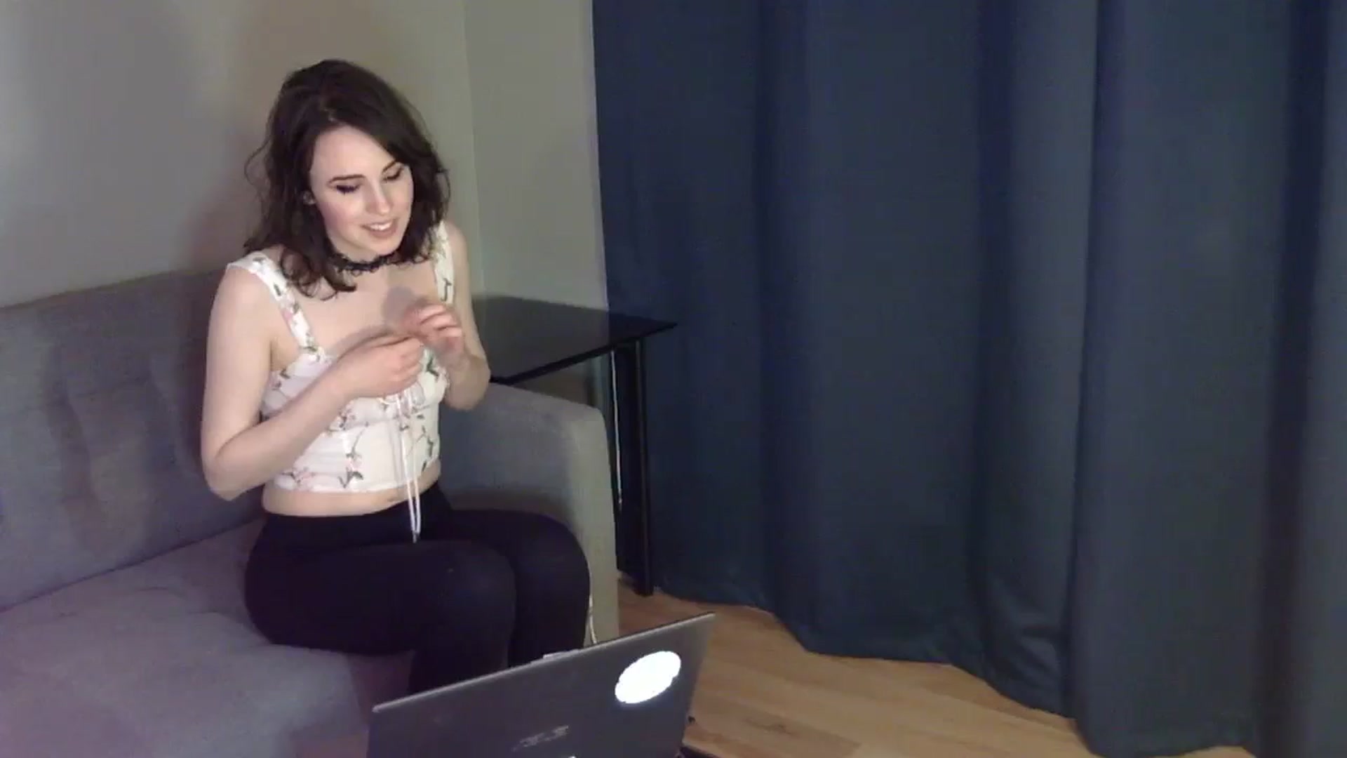 Gallery image thumbnail from antidreamgirl's myfreecams stream on, 08/24/2023, 07:06 image 11 of 20