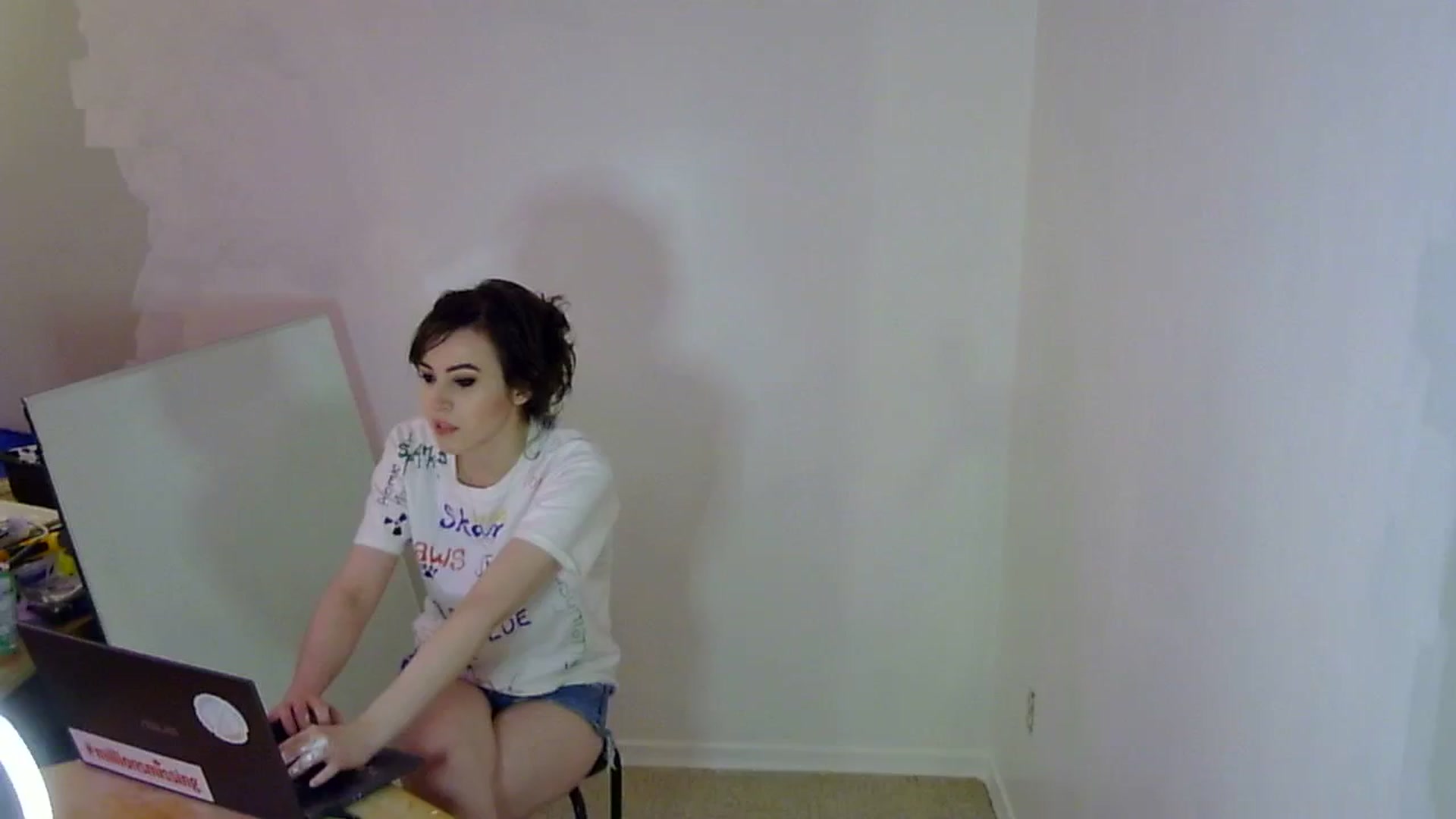 Gallery image thumbnail from antidreamgirl's myfreecams stream on, 09/02/2023, 10:01 image 4 of 20