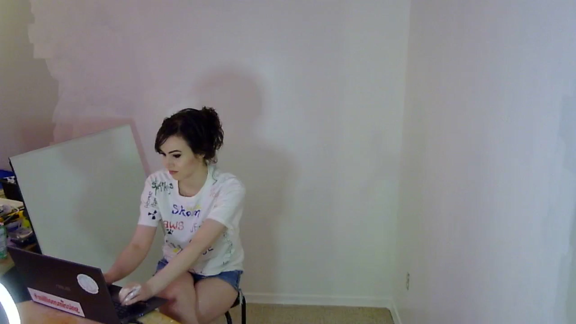 Gallery image thumbnail from antidreamgirl's myfreecams stream on, 09/02/2023, 10:01 image 2 of 20