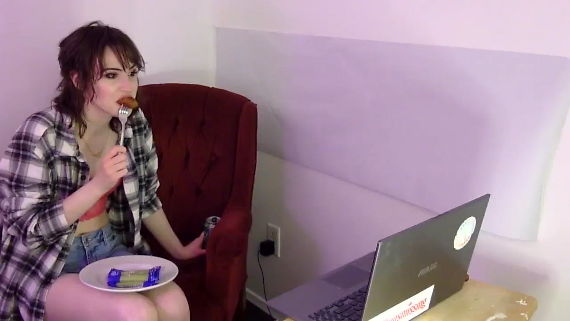 Gallery image thumbnail from antidreamgirl's myfreecams stream on, 09/14/2023, 08:29 image 4 of 20