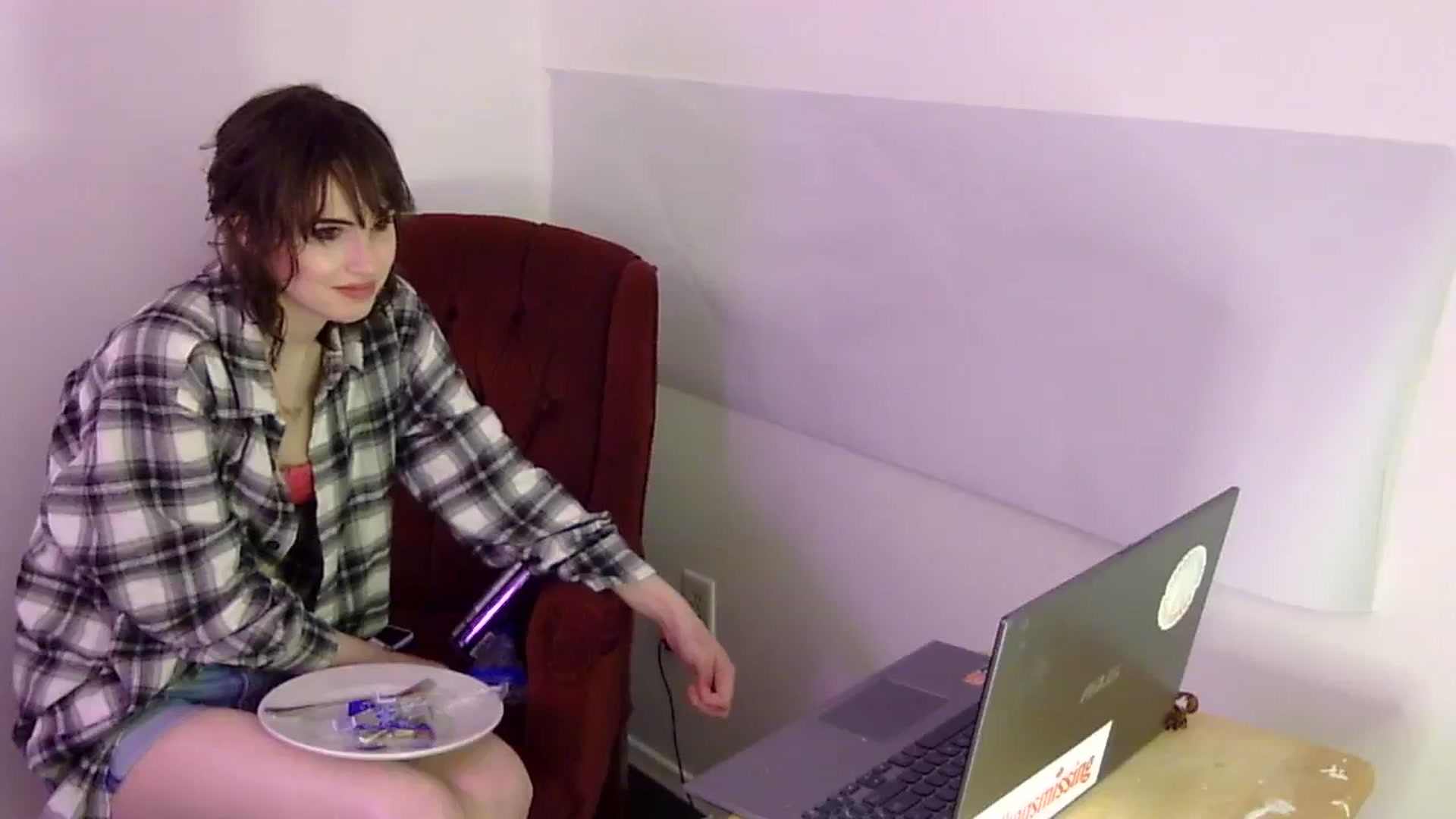 Gallery image thumbnail from antidreamgirl's myfreecams stream on, 09/14/2023, 08:29 image 17 of 20