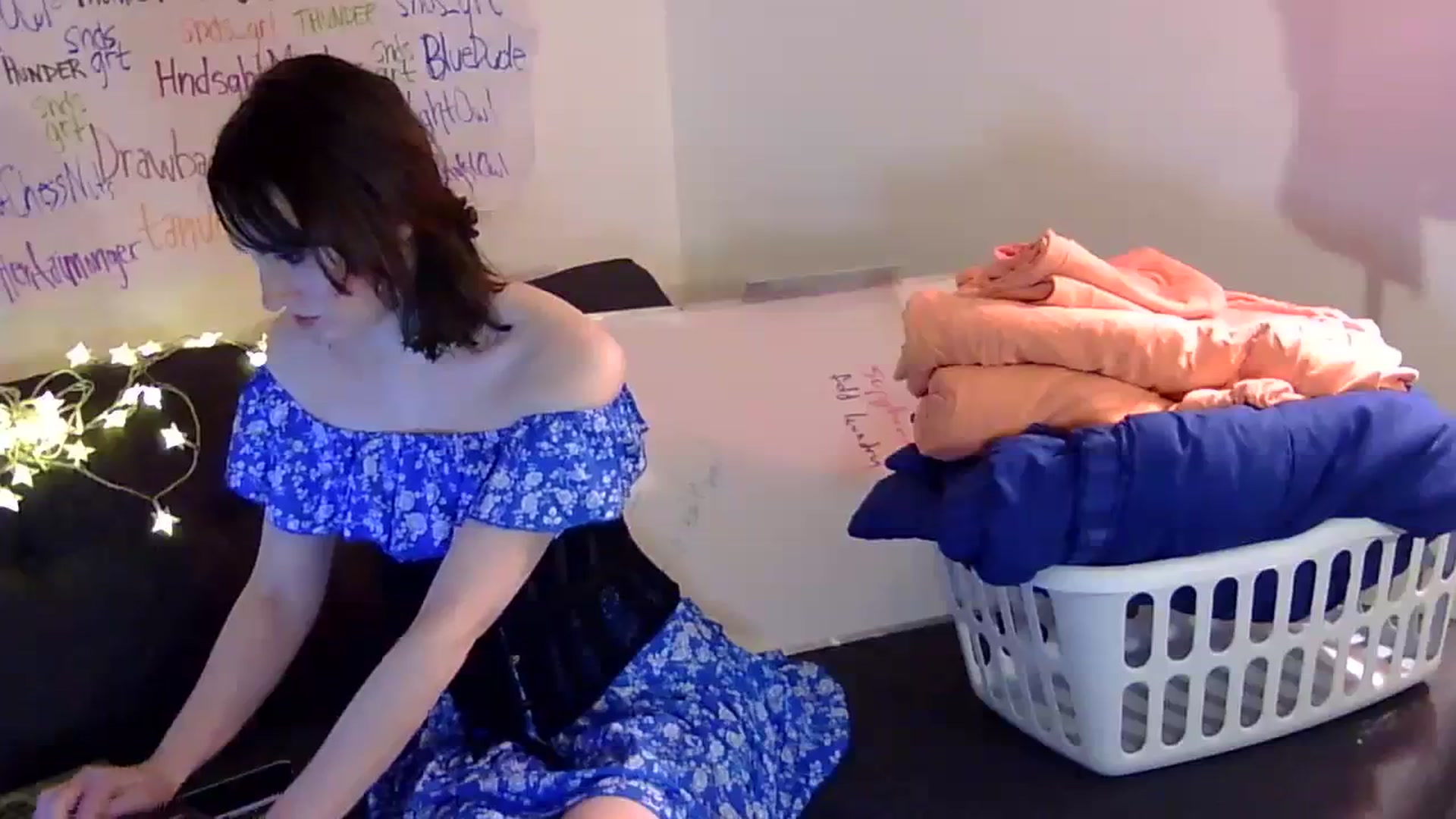 Gallery image thumbnail from antidreamgirl's myfreecams stream on, 11/09/2023, 12:47 image 3 of 20