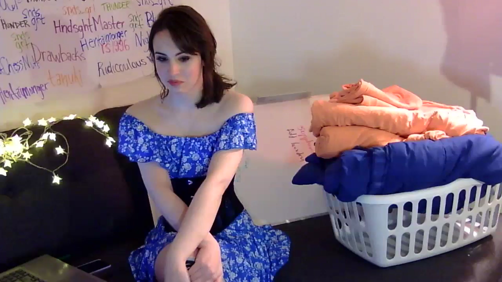 Gallery image thumbnail from antidreamgirl's myfreecams stream on, 11/09/2023, 12:47 image 14 of 20