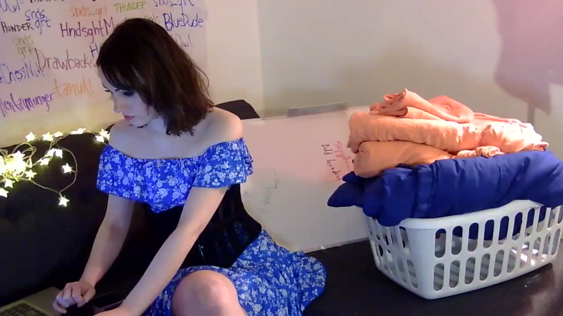 Gallery image thumbnail from antidreamgirl's myfreecams stream on, 11/09/2023, 12:47 image 11 of 20