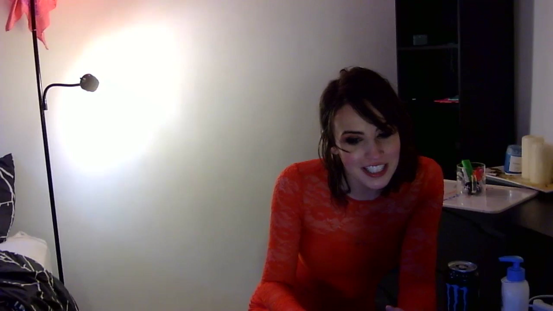 Gallery image thumbnail from antidreamgirl's myfreecams stream on, 12/25/2023, 19:25 image 4 of 20