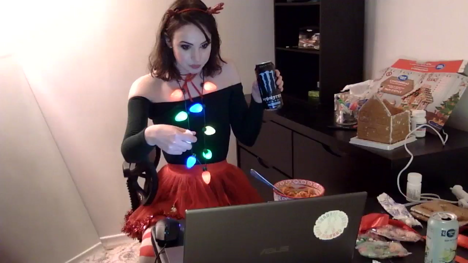 Gallery image thumbnail from antidreamgirl's myfreecams stream on, 12/26/2023, 01:47 image 2 of 20