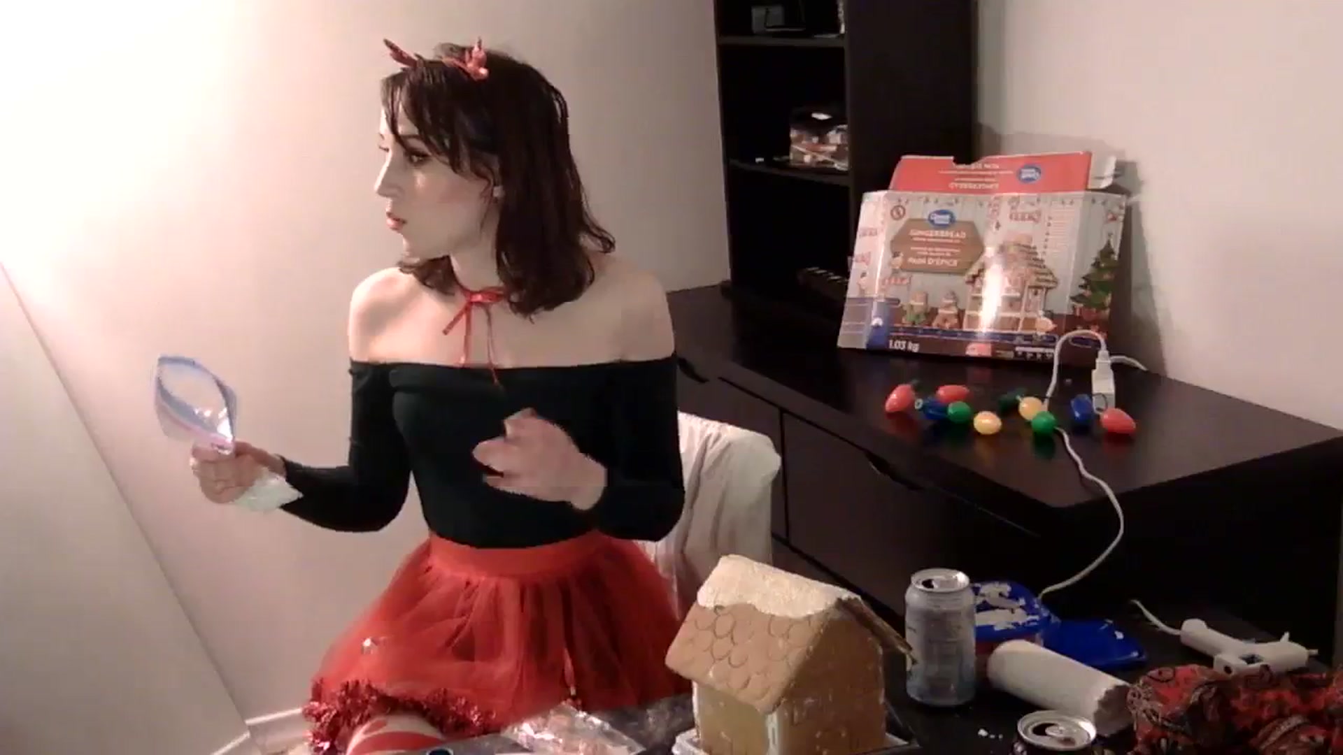 Gallery image thumbnail from antidreamgirl's myfreecams stream on, 12/26/2023, 03:21 image 11 of 20