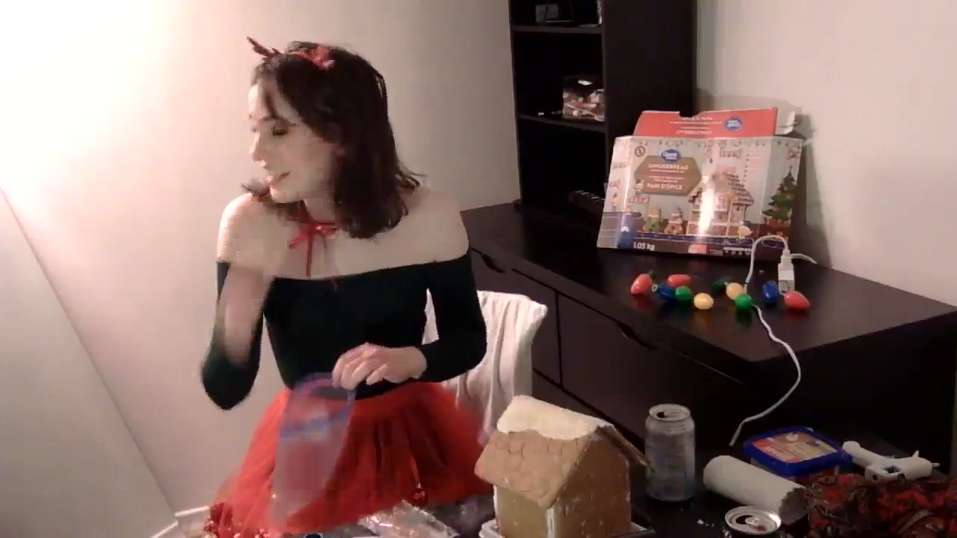 Gallery image thumbnail from antidreamgirl's myfreecams stream on, 12/26/2023, 03:21 image 8 of 20