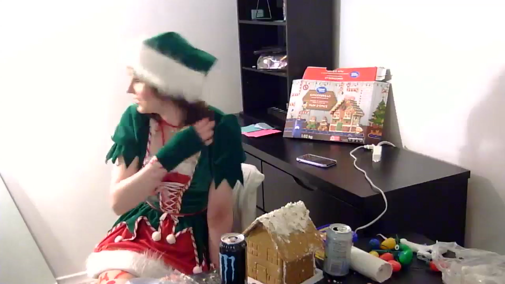 Gallery image thumbnail from antidreamgirl's myfreecams stream on, 12/26/2023, 04:09 image 8 of 20