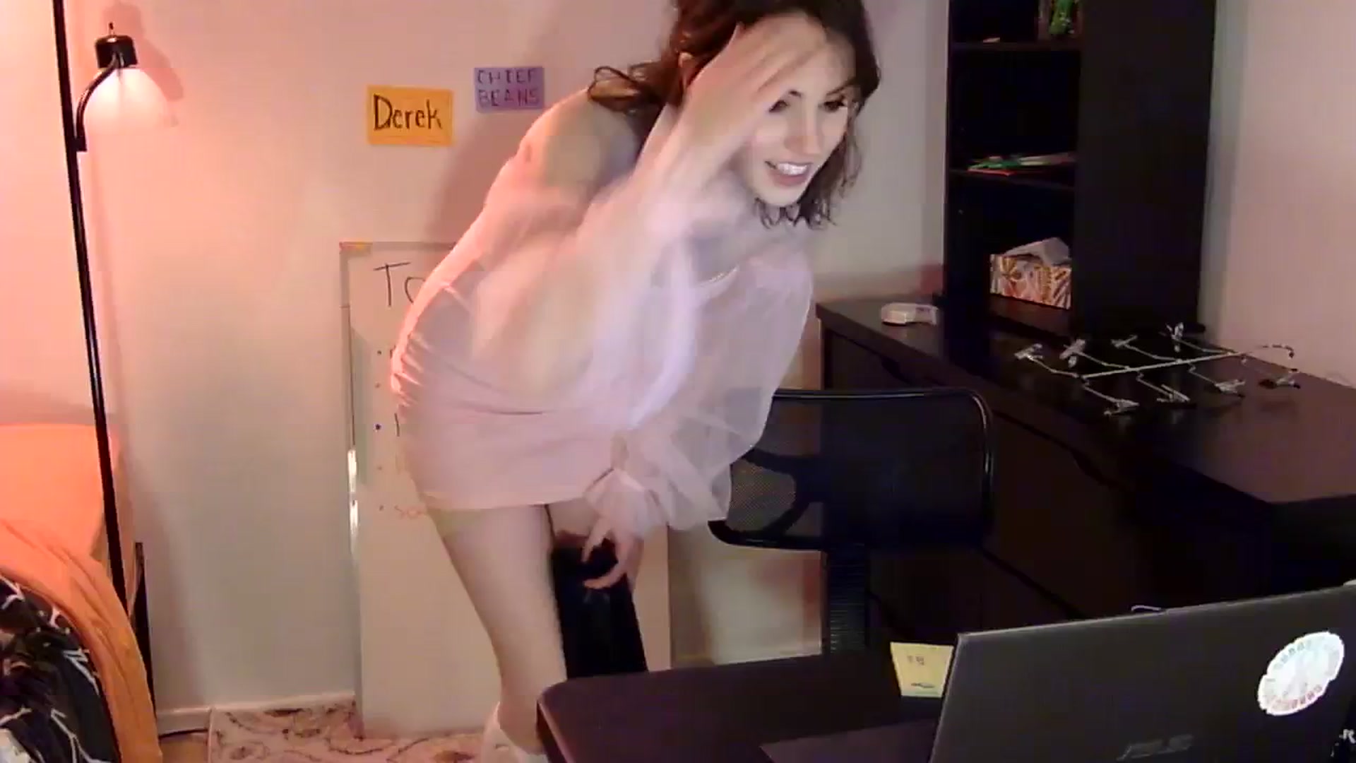 Gallery image thumbnail from antidreamgirl's myfreecams stream on, 01/11/2024, 15:58 image 19 of 20