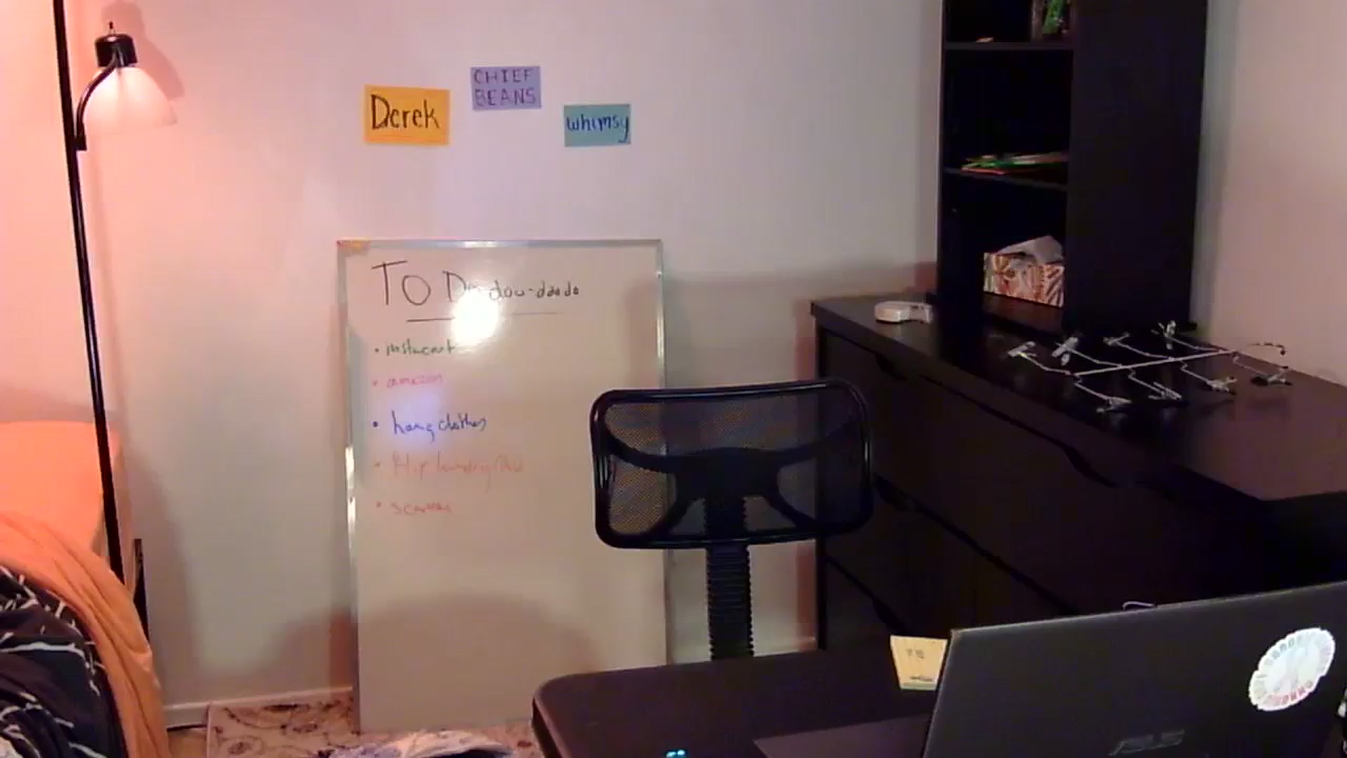 Gallery image thumbnail from antidreamgirl's myfreecams stream on, 01/11/2024, 15:58 image 17 of 20