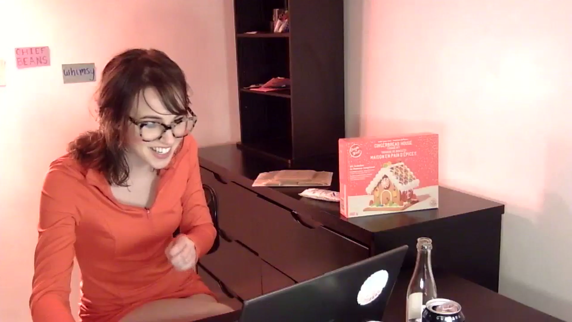 Gallery image thumbnail from antidreamgirl's myfreecams stream on, 01/14/2024, 08:39 image 12 of 20