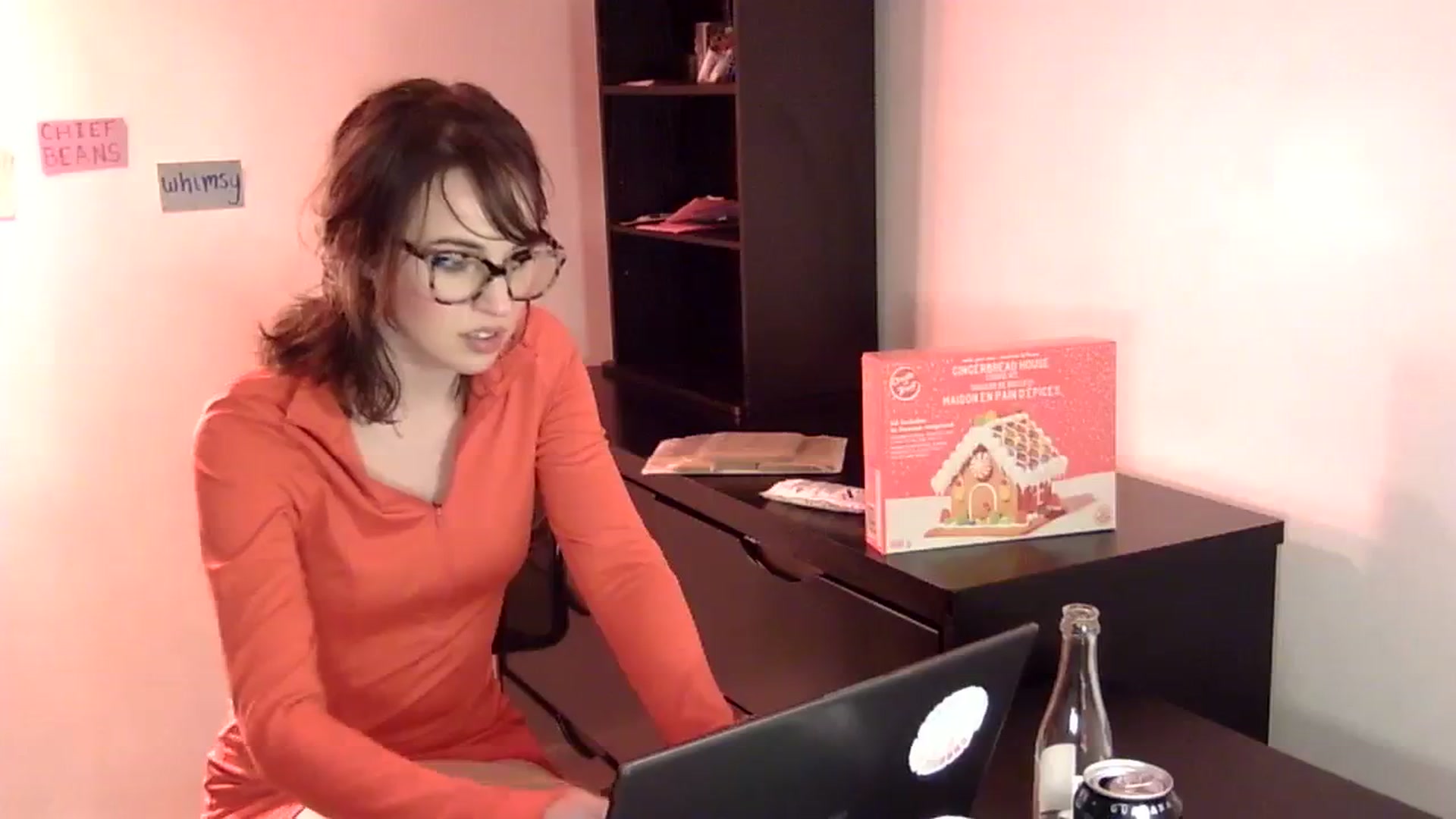 Gallery image thumbnail from antidreamgirl's myfreecams stream on, 01/14/2024, 08:39 image 10 of 20