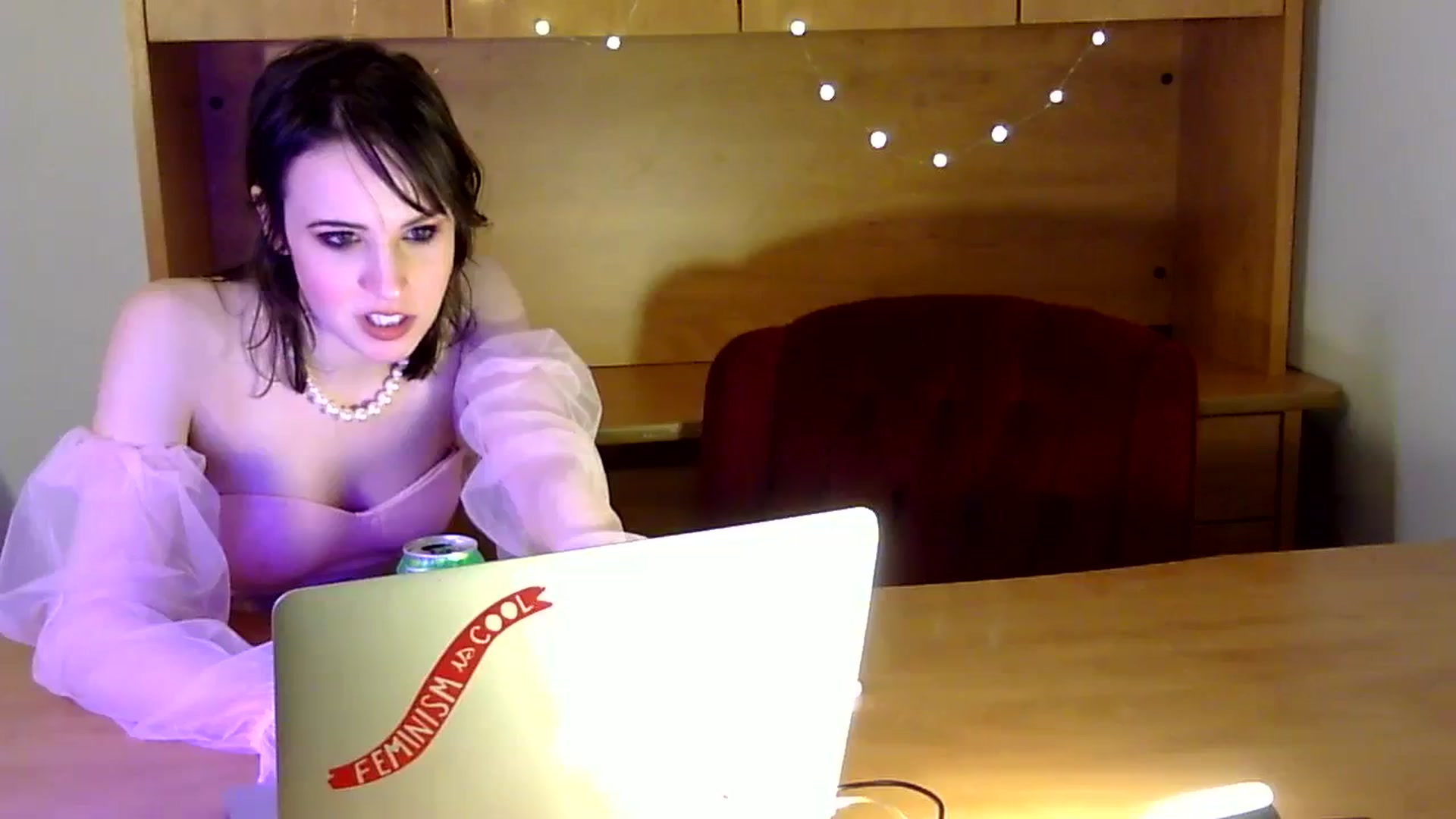 Gallery image thumbnail from antidreamgirl's myfreecams stream on, 02/15/2024, 09:47 image 13 of 20