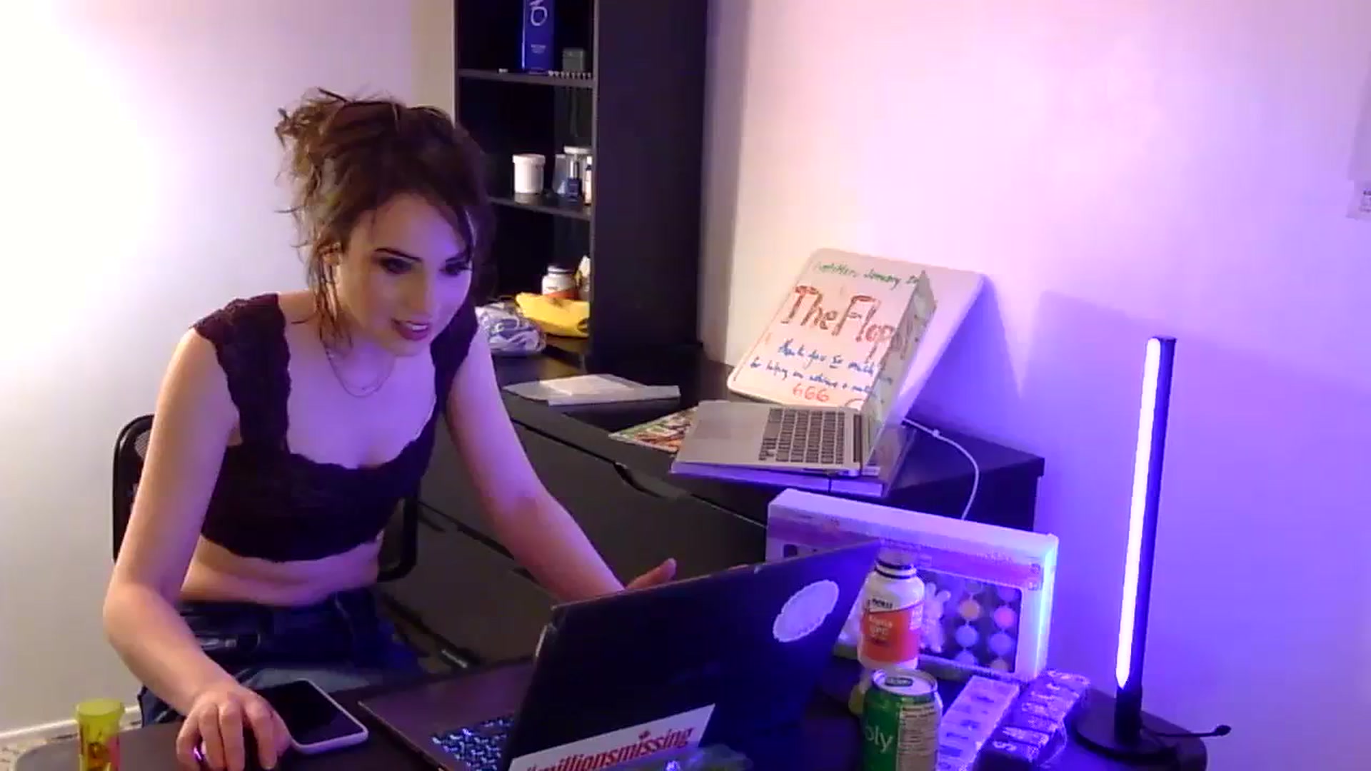 Gallery image thumbnail from antidreamgirl's myfreecams stream on, 02/22/2024, 05:21 image 19 of 20
