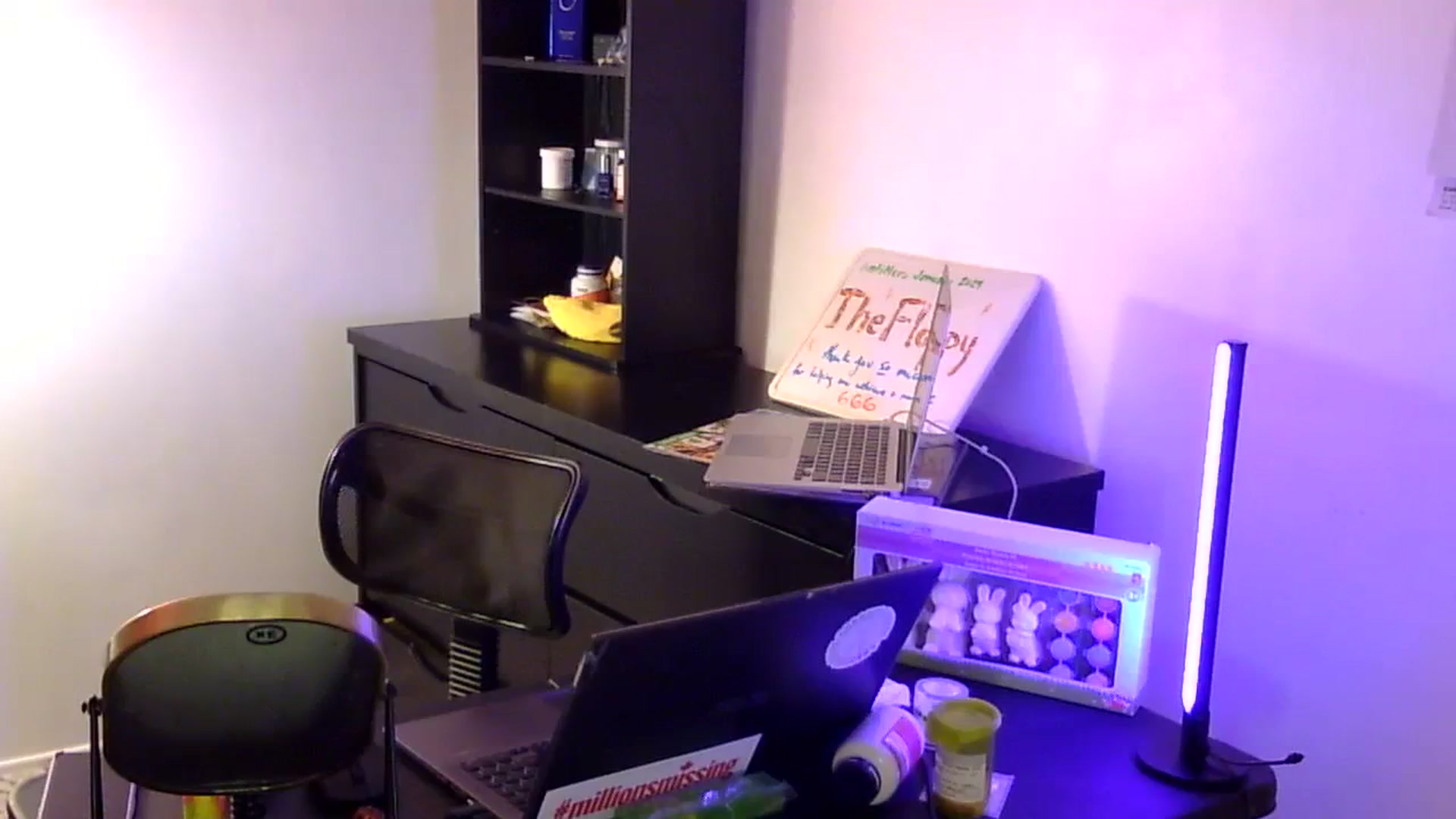 Gallery image thumbnail from antidreamgirl's myfreecams stream on, 02/22/2024, 07:54 image 20 of 20