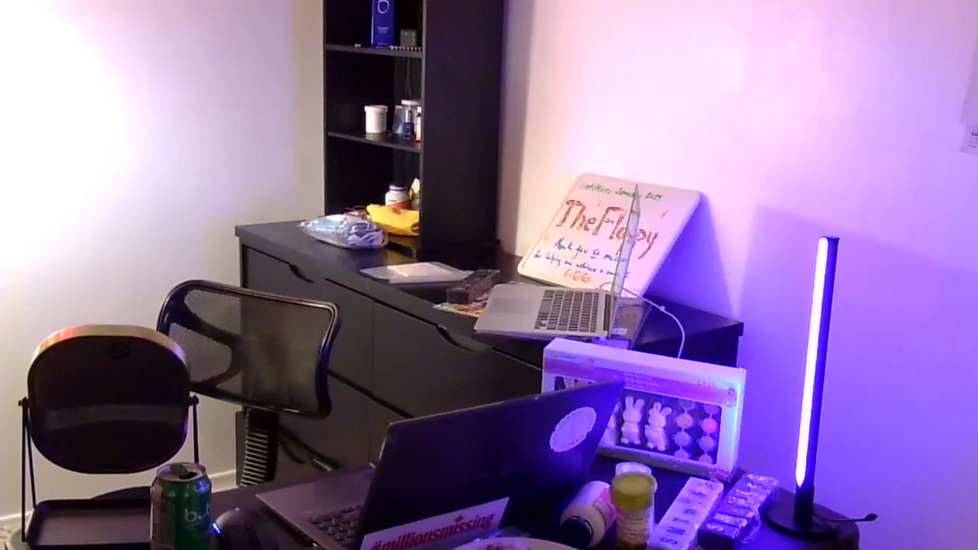 Gallery image thumbnail from antidreamgirl's myfreecams stream on, 02/22/2024, 07:54 image 4 of 20