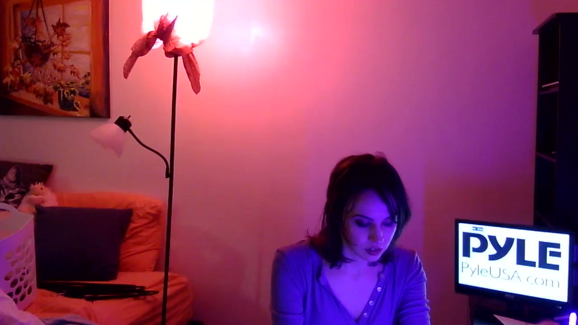 Gallery image thumbnail from antidreamgirl's myfreecams stream on, 02/27/2024, 07:25 image 6 of 20