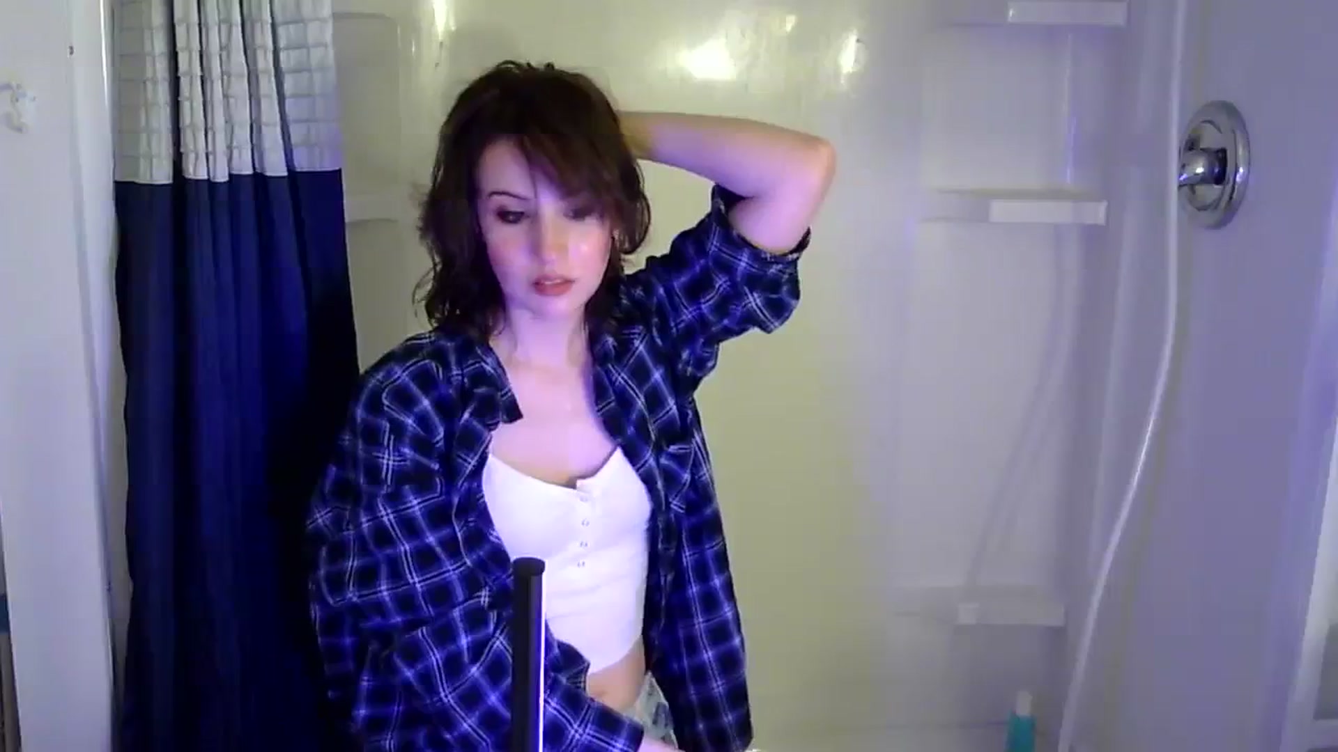 Gallery image thumbnail from antidreamgirl's myfreecams stream on, 02/28/2024, 09:20 image 13 of 20