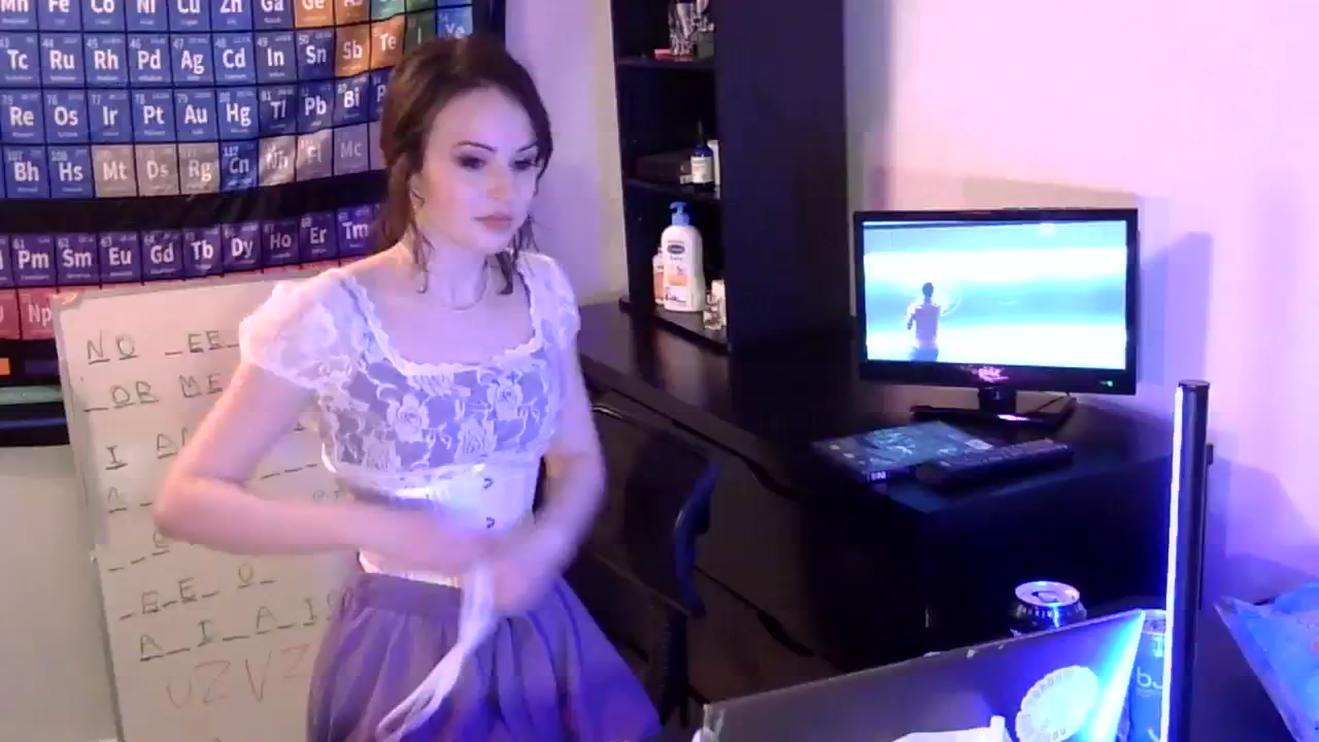 Gallery image thumbnail from antidreamgirl's myfreecams stream on, 03/12/2024, 04:29 image 1 of 20