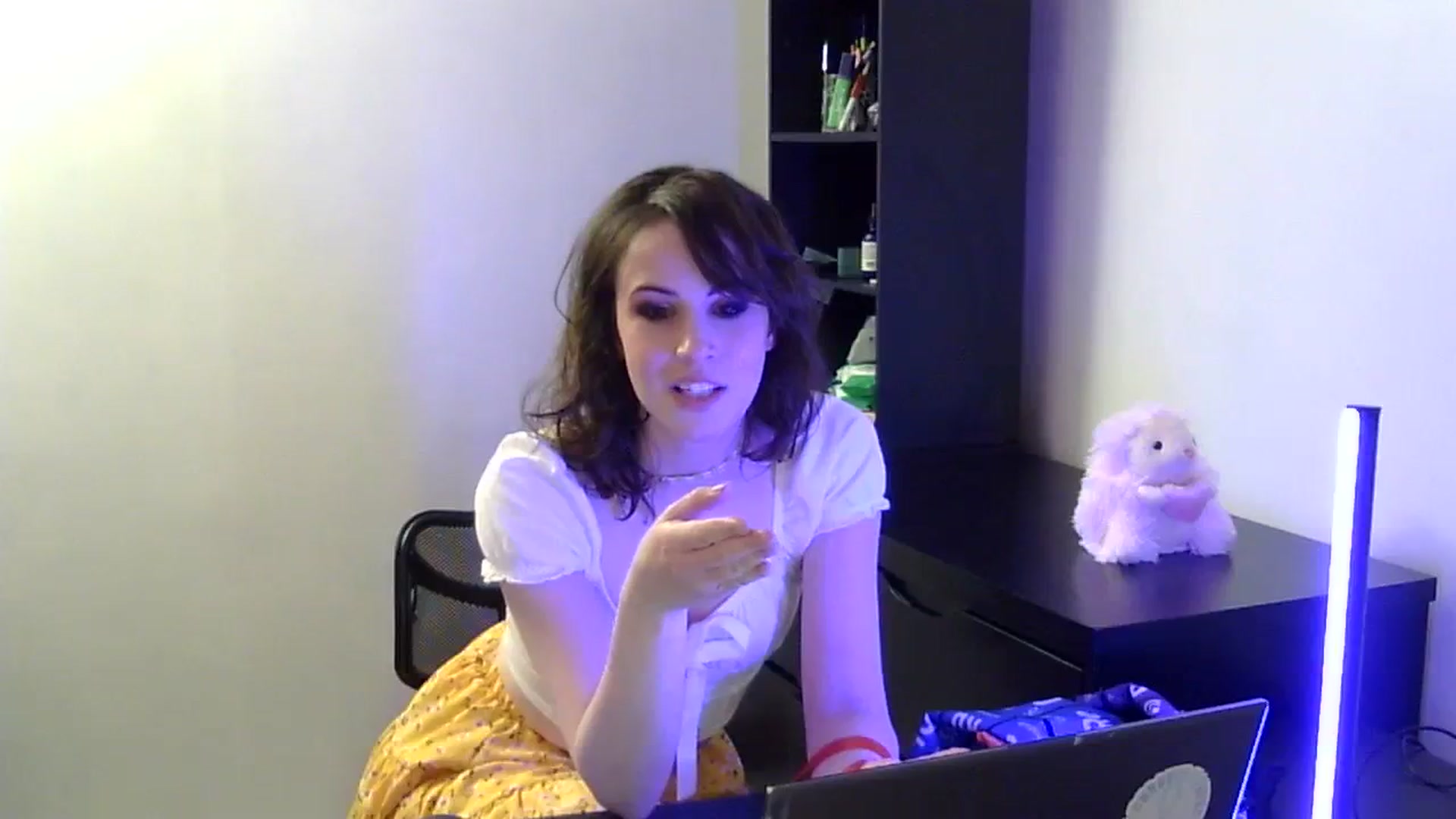 Gallery image thumbnail from antidreamgirl's myfreecams stream on, 03/30/2024, 04:40 image 8 of 20