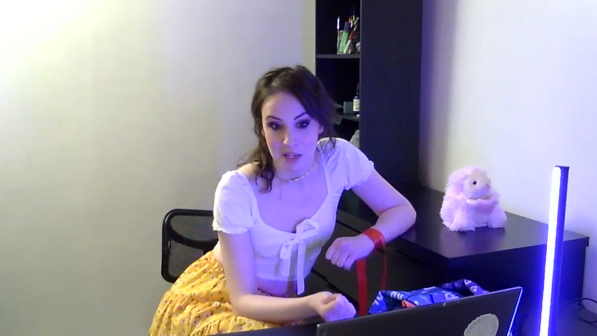 Gallery image thumbnail from antidreamgirl's myfreecams stream on, 03/30/2024, 04:40 image 17 of 20