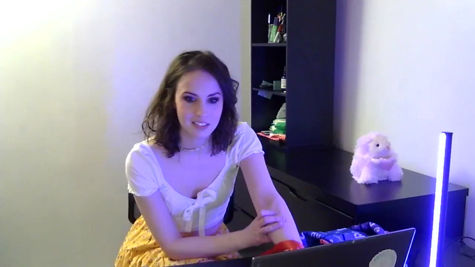 Gallery image thumbnail from antidreamgirl's myfreecams stream on, 03/30/2024, 04:40 image 15 of 20