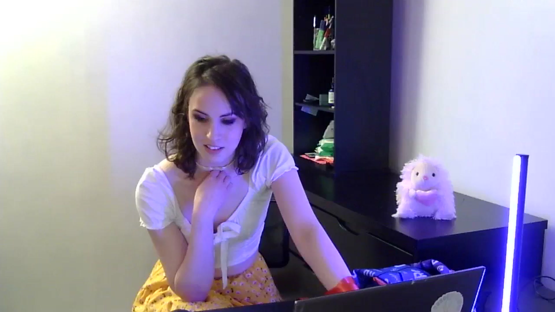 Gallery image thumbnail from antidreamgirl's myfreecams stream on, 03/30/2024, 04:40 image 2 of 20