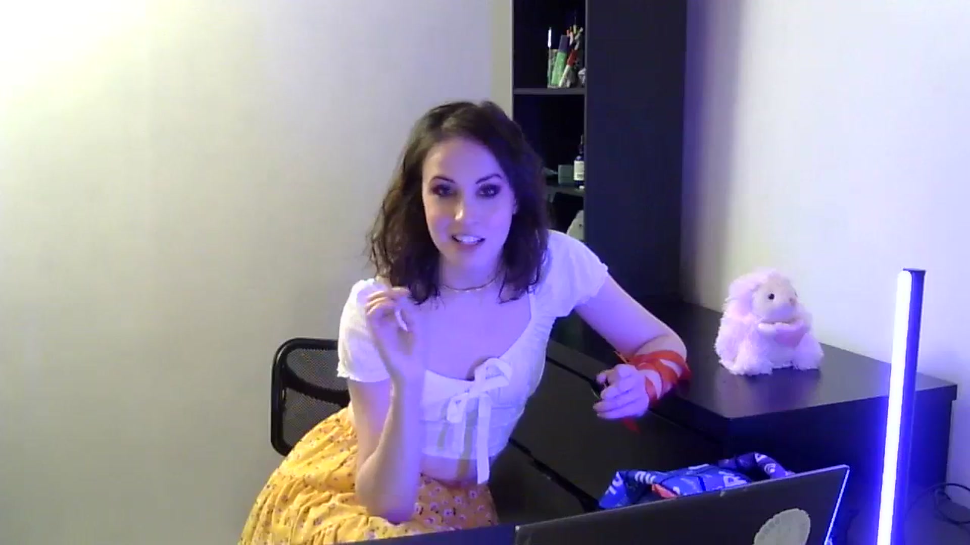Gallery image thumbnail from antidreamgirl's myfreecams stream on, 03/30/2024, 04:40 image 14 of 20