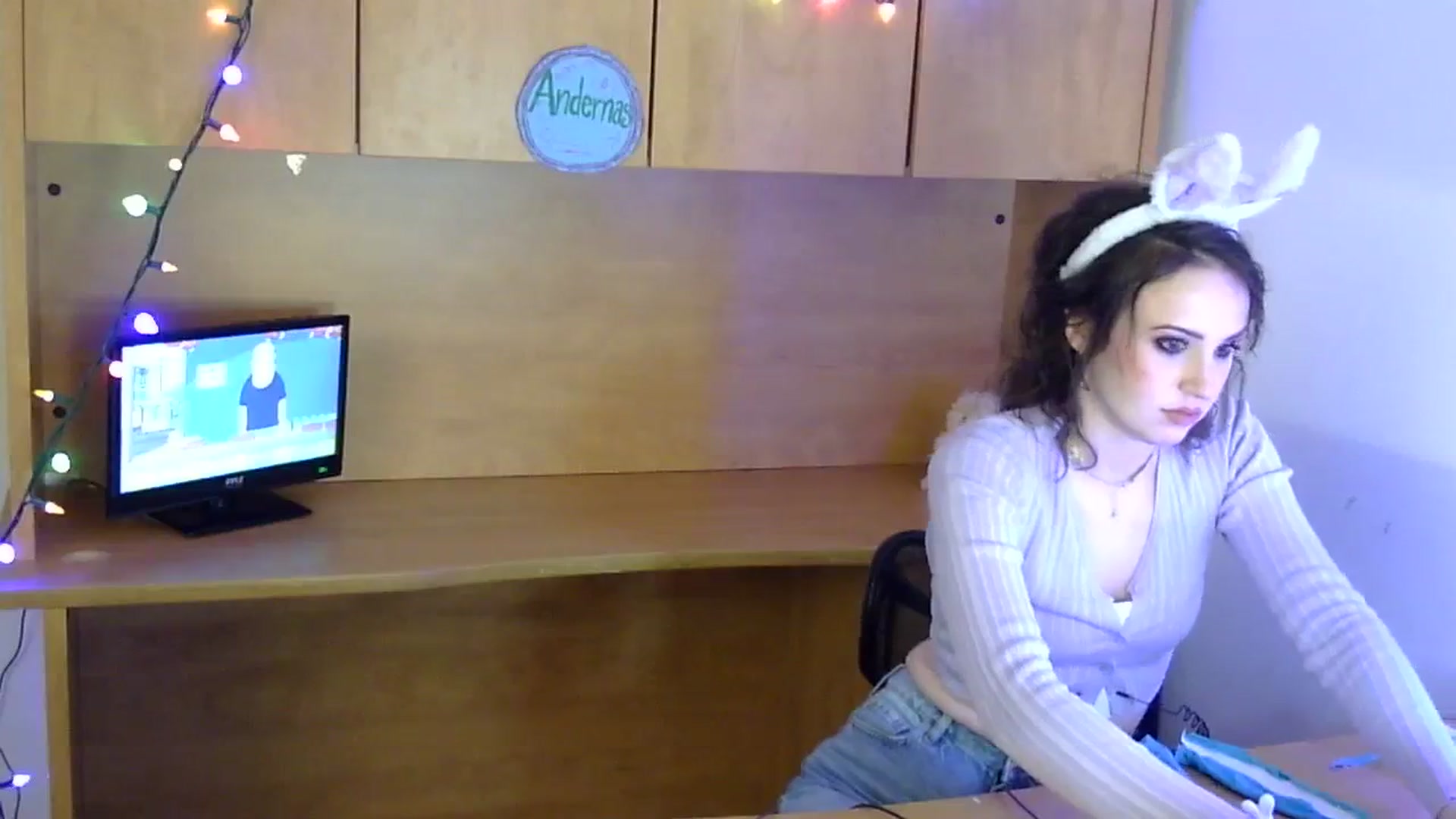 Gallery image thumbnail from antidreamgirl's myfreecams stream on, 04/01/2024, 05:06 image 7 of 20
