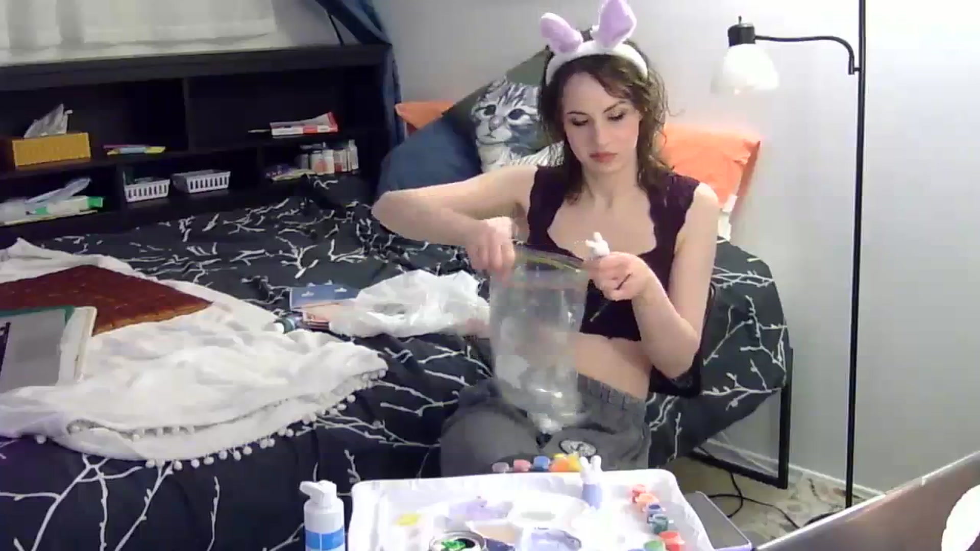 Gallery image thumbnail from antidreamgirl's myfreecams stream on, 04/09/2024, 04:37 image 17 of 20