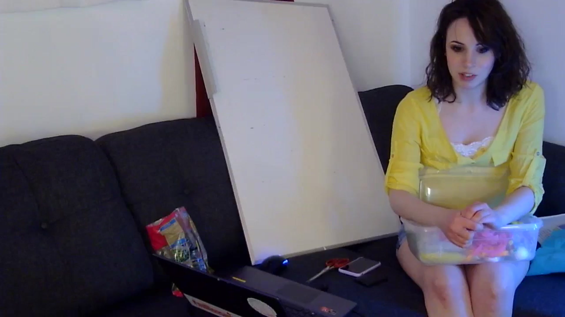 Gallery image thumbnail from antidreamgirl's myfreecams stream on, 04/14/2024, 05:54 image 9 of 20