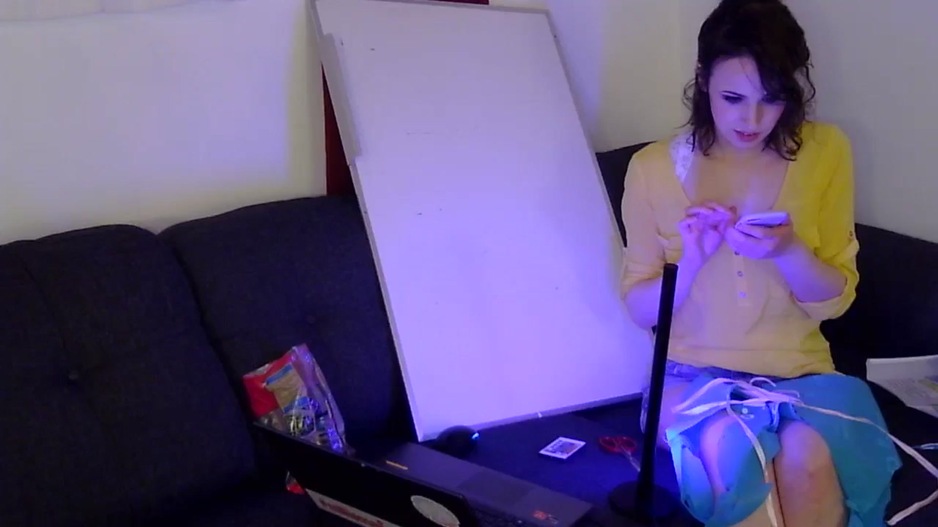 Gallery image thumbnail from antidreamgirl's myfreecams stream on, 04/14/2024, 05:54 image 16 of 20