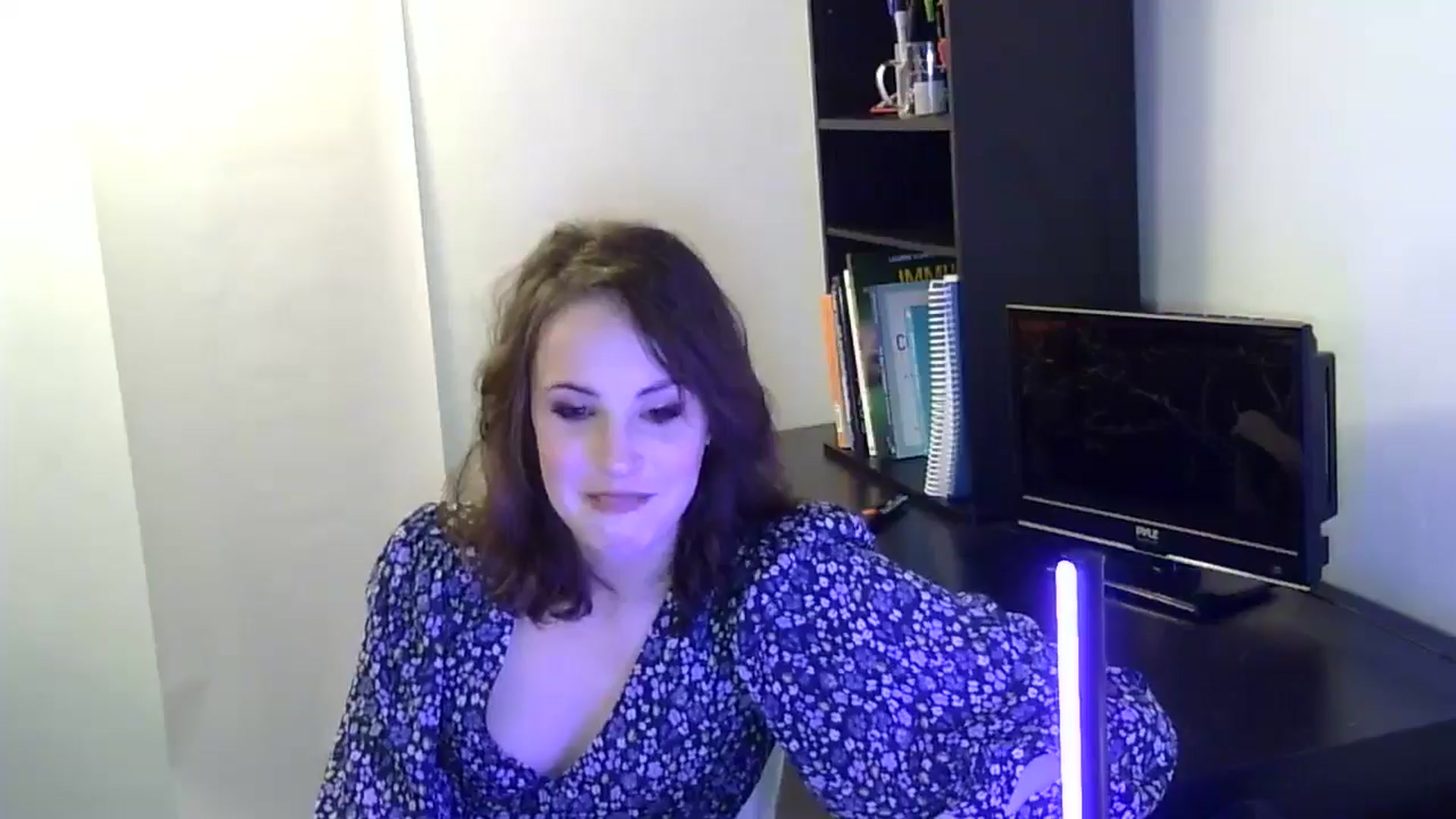 Gallery image thumbnail from antidreamgirl's myfreecams stream on, 04/16/2024, 02:05 image 13 of 20