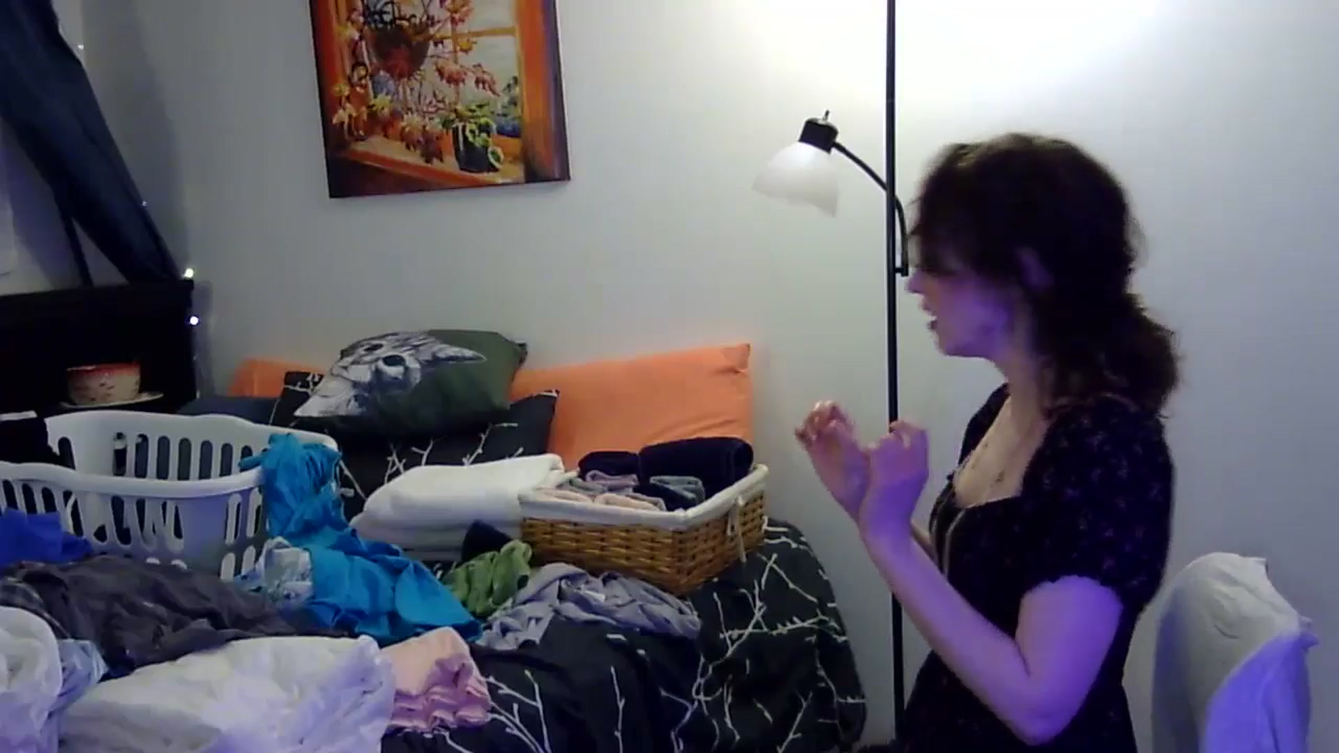 Gallery image thumbnail from antidreamgirl's myfreecams stream on, 04/17/2024, 04:16 image 14 of 20