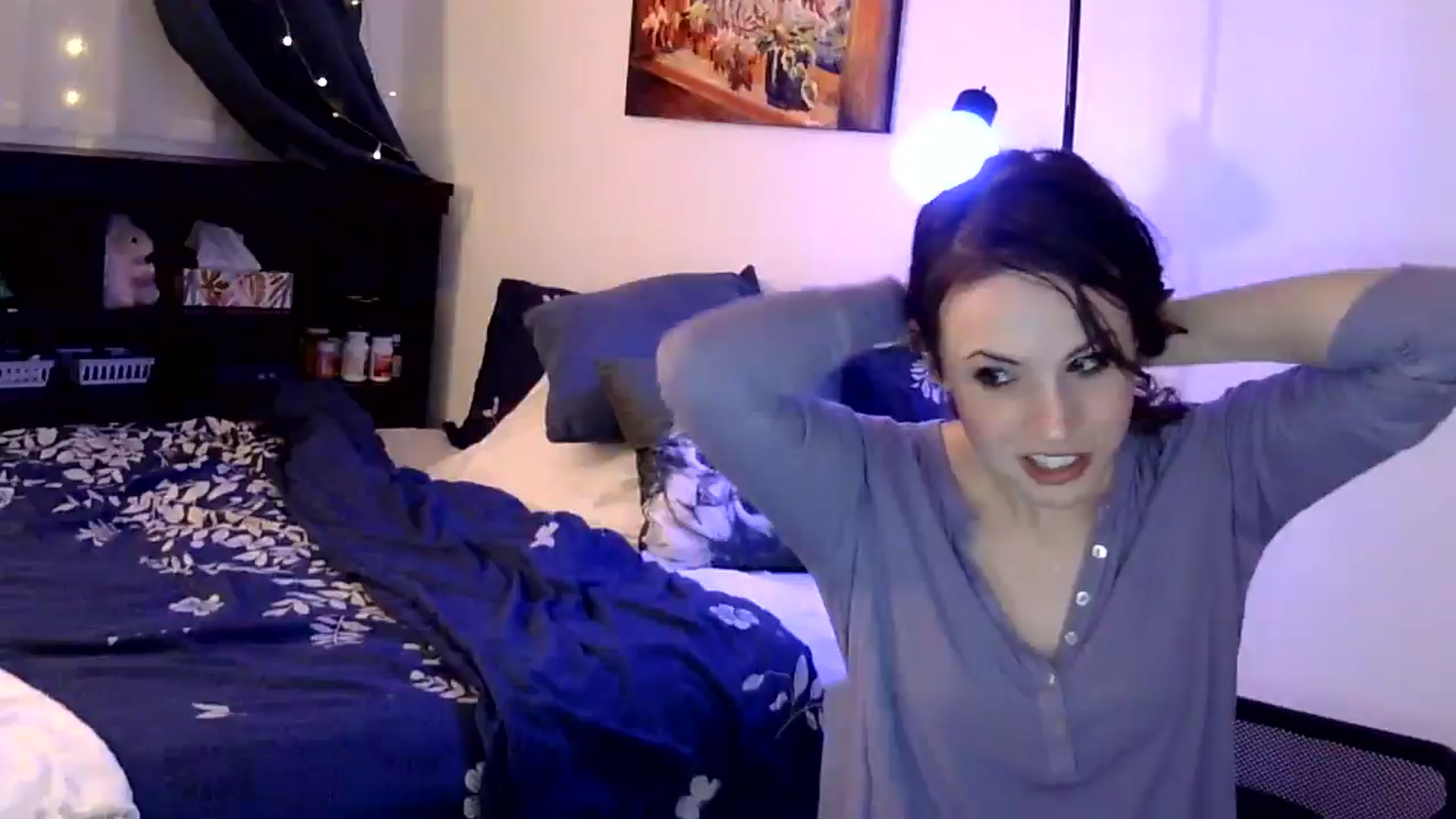Gallery image thumbnail from antidreamgirl's myfreecams stream on, 05/08/2024, 03:28 image 5 of 20