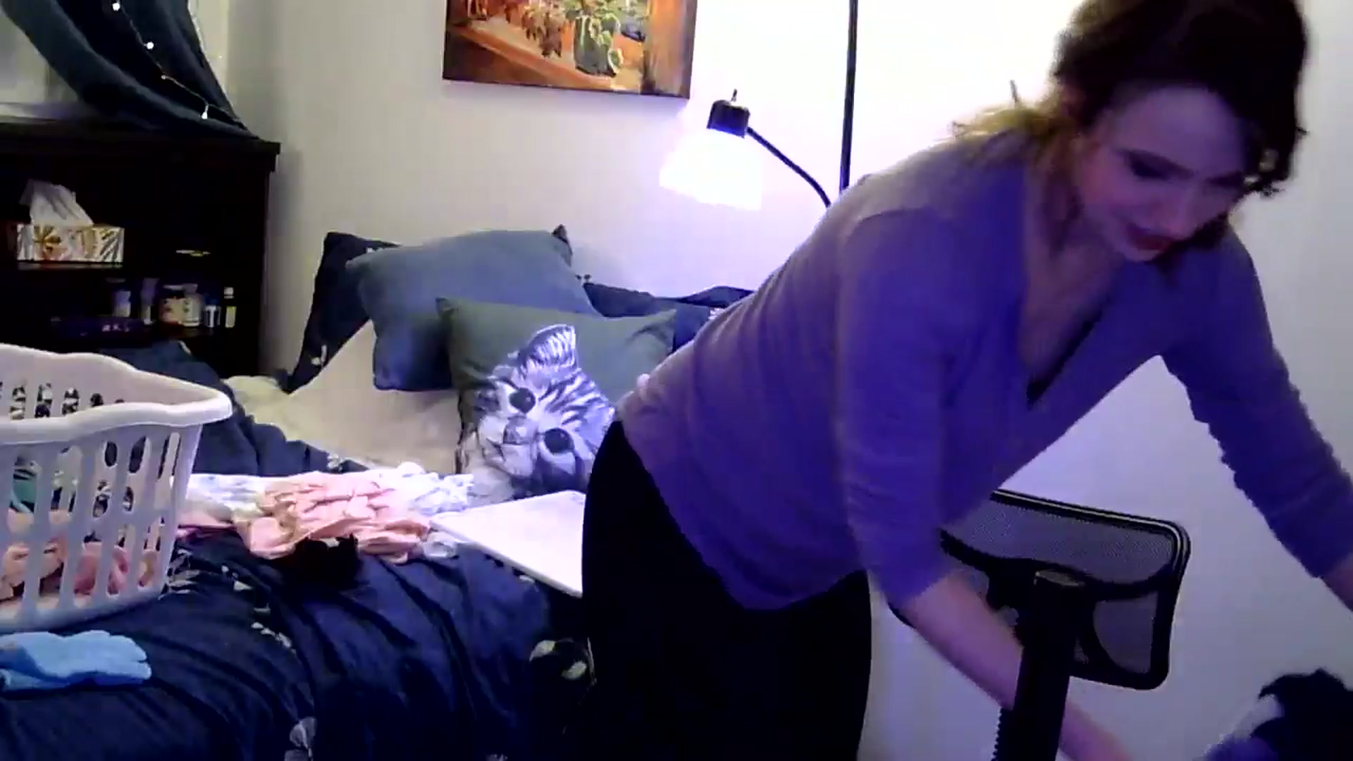 Gallery image thumbnail from antidreamgirl's myfreecams stream on, 05/08/2024, 06:07 image 6 of 20