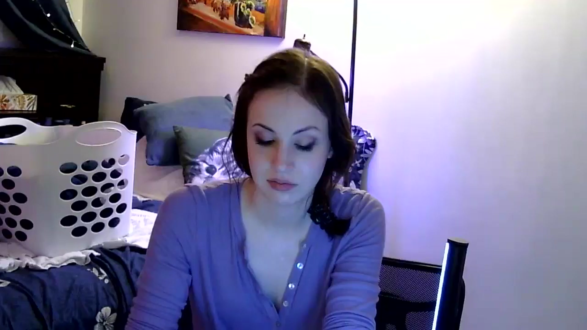 Gallery image thumbnail from antidreamgirl's myfreecams stream on, 05/08/2024, 07:33 image 7 of 20