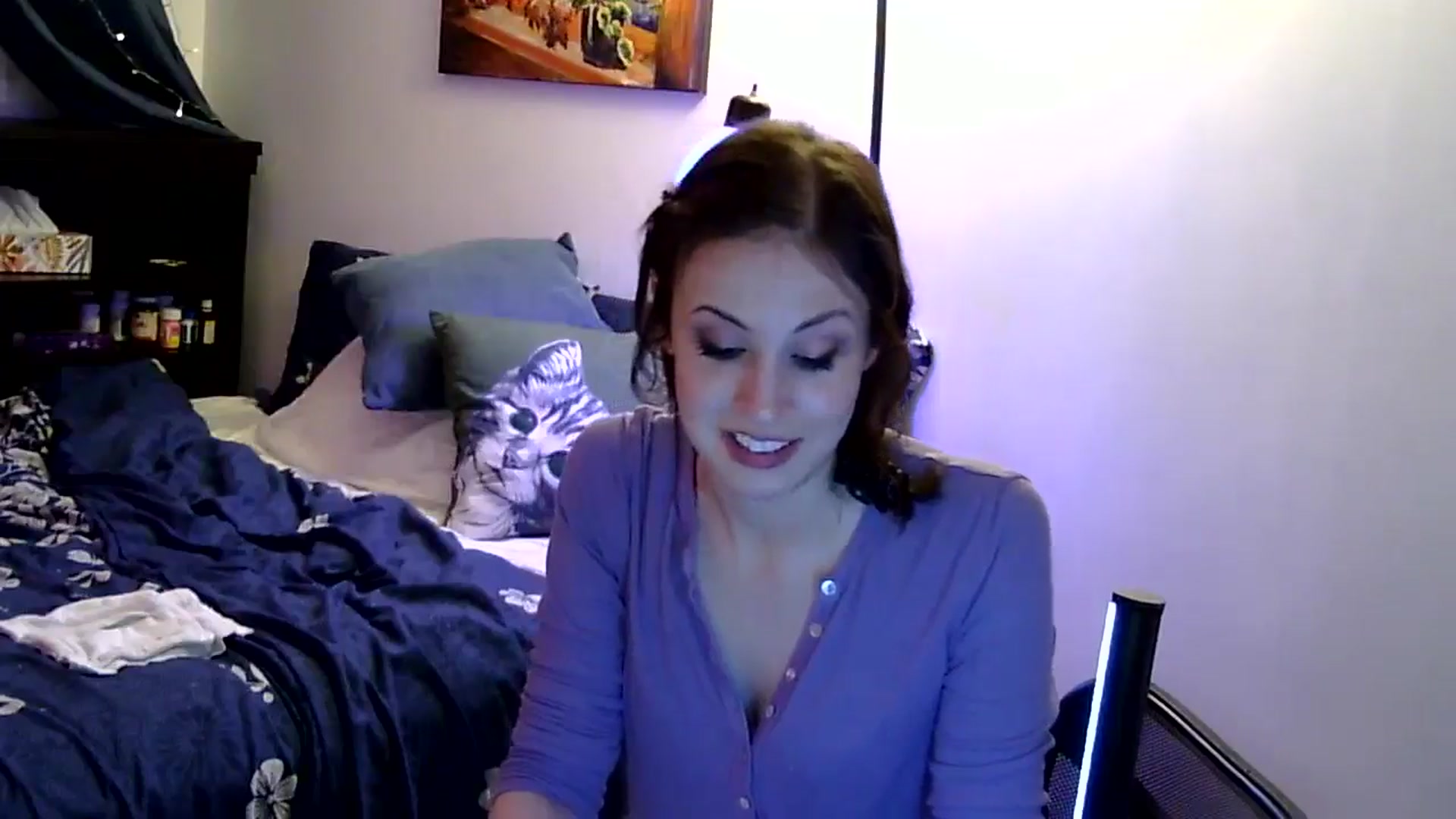 Gallery image thumbnail from antidreamgirl's myfreecams stream on, 05/08/2024, 07:33 image 8 of 20