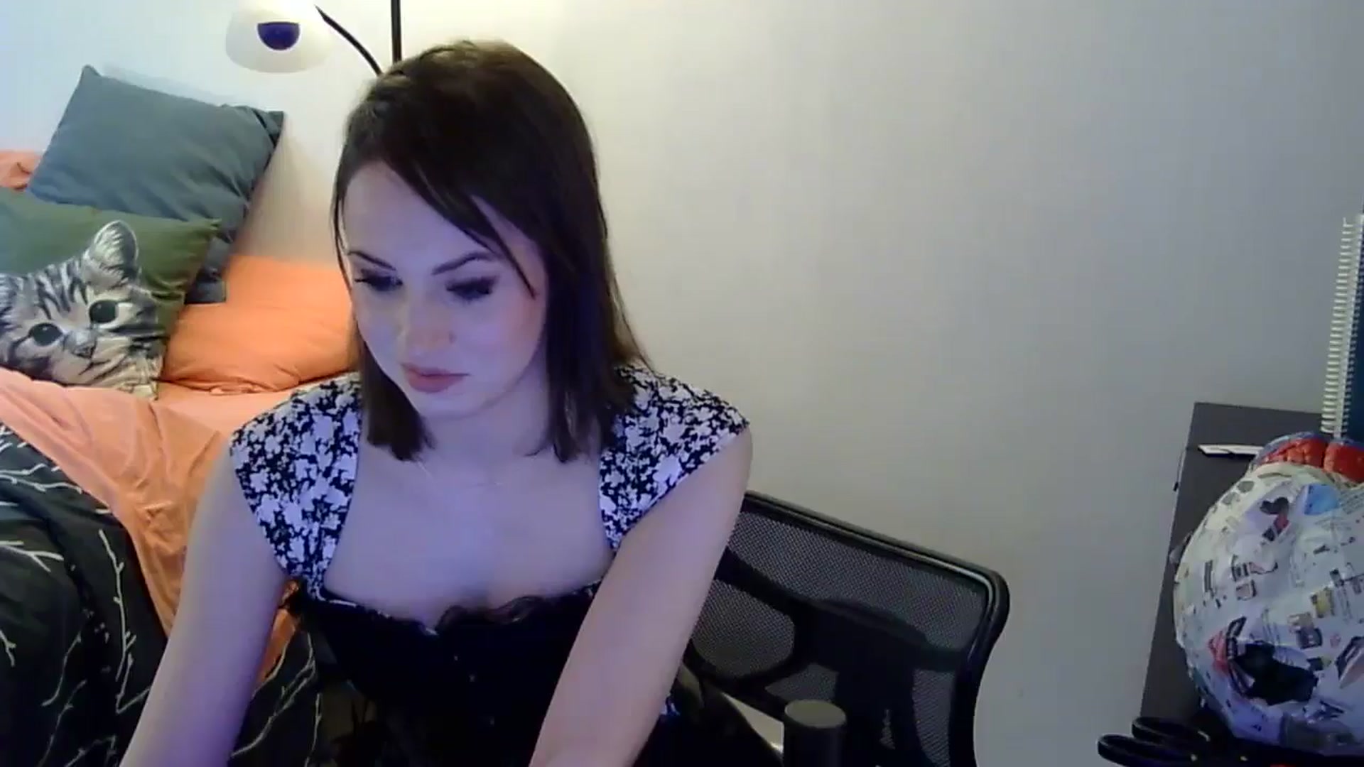 Gallery image thumbnail from antidreamgirl's myfreecams stream on, 05/17/2024, 19:54 image 16 of 20
