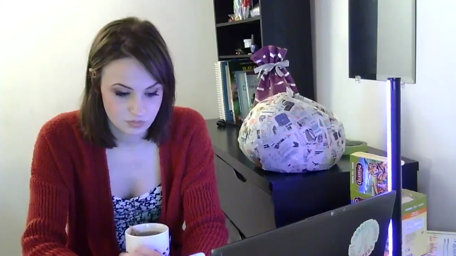 Gallery image thumbnail from antidreamgirl's myfreecams stream on, 05/17/2024, 22:41 image 15 of 20