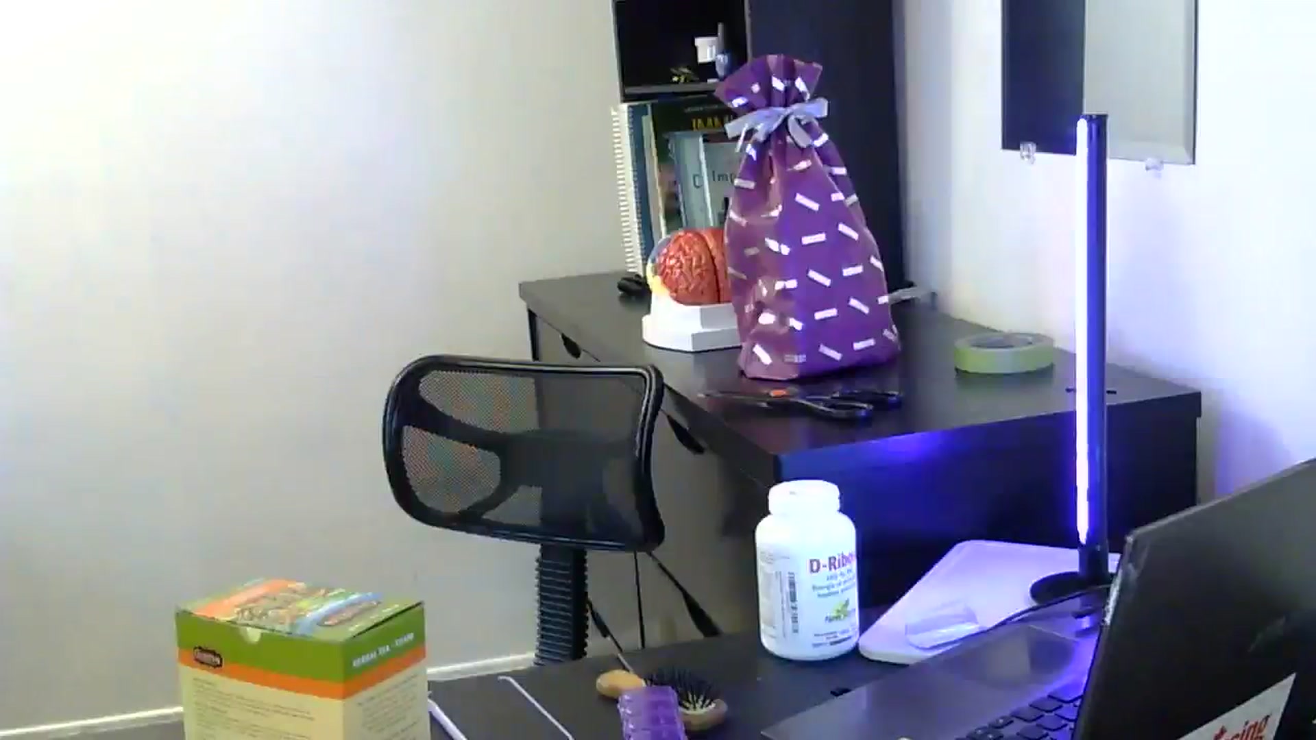 Gallery image thumbnail from antidreamgirl's myfreecams stream on, 05/17/2024, 22:41 image 11 of 20