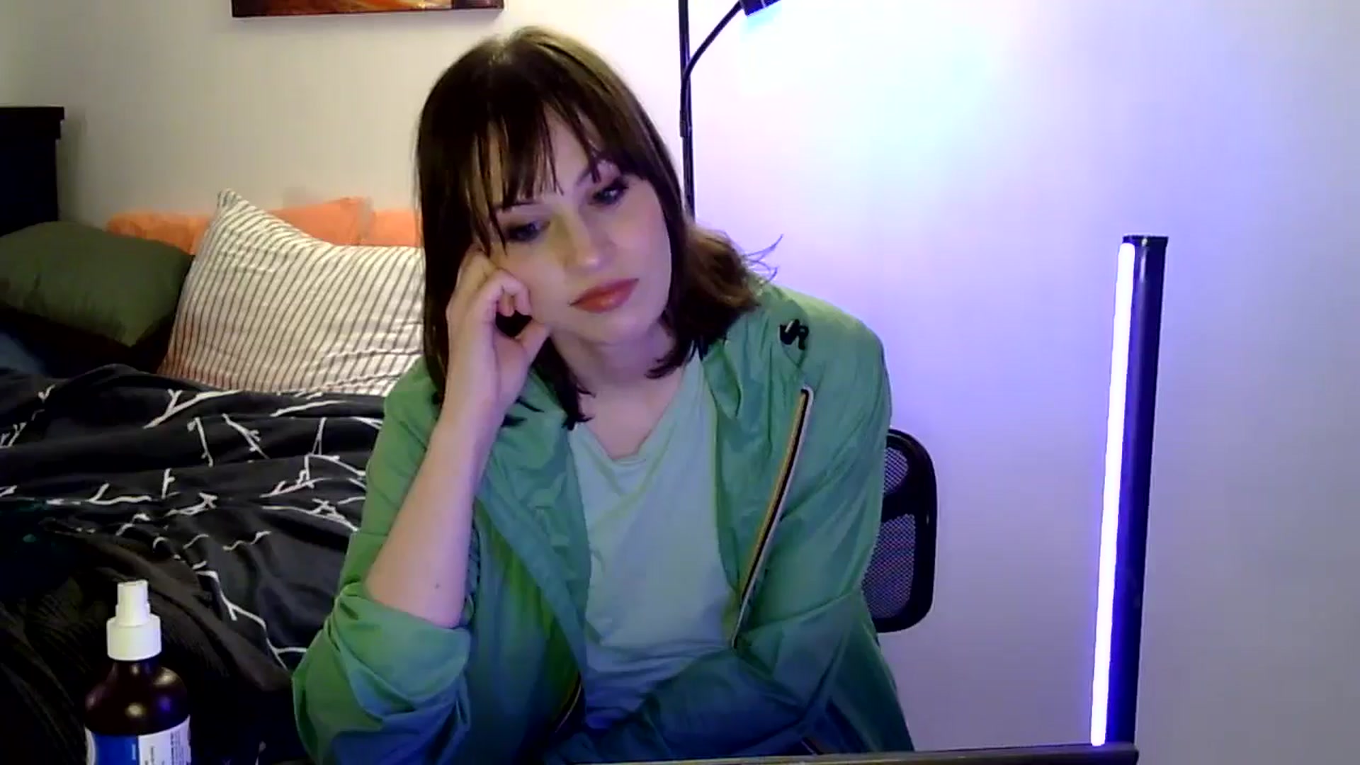 Gallery image thumbnail from antidreamgirl's myfreecams stream on, 05/19/2024, 03:36 image 16 of 20