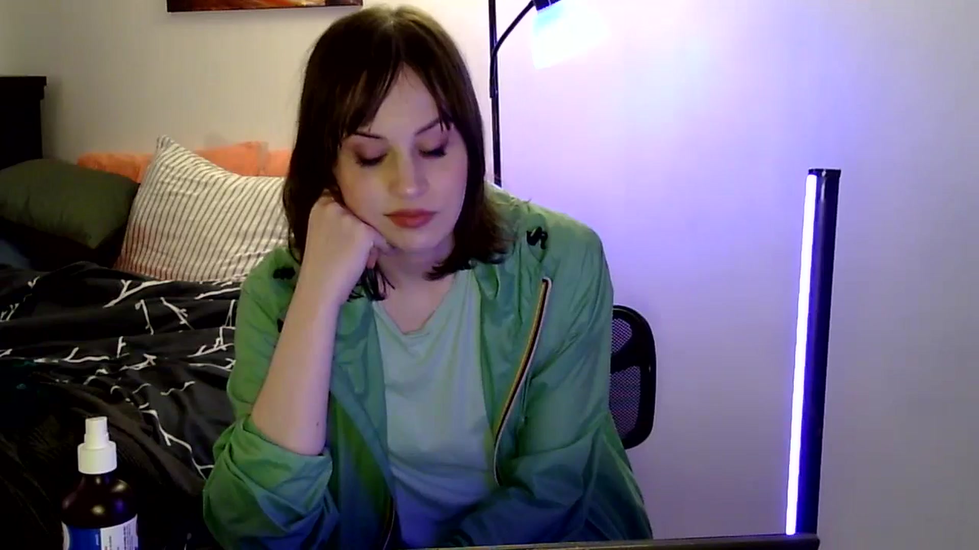 Gallery image thumbnail from antidreamgirl's myfreecams stream on, 05/19/2024, 03:36 image 12 of 20