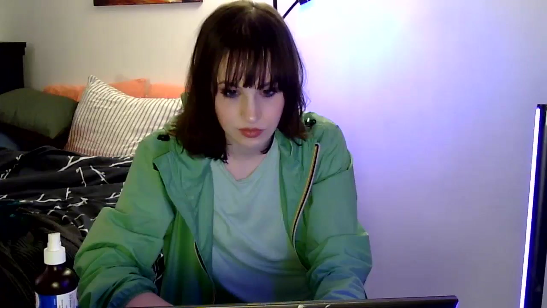 Gallery image thumbnail from antidreamgirl's myfreecams stream on, 05/19/2024, 03:36 image 6 of 20