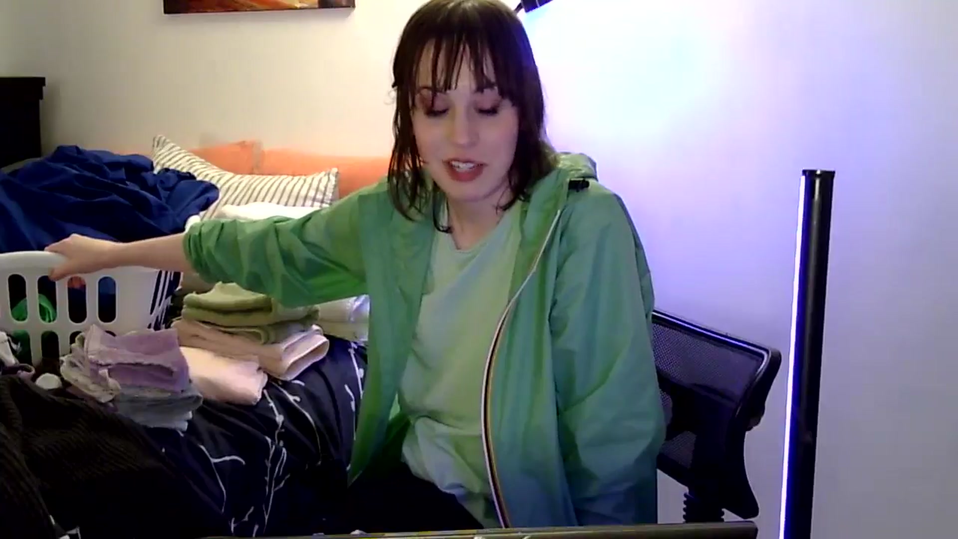 Gallery image thumbnail from antidreamgirl's myfreecams stream on, 05/19/2024, 04:13 image 11 of 20